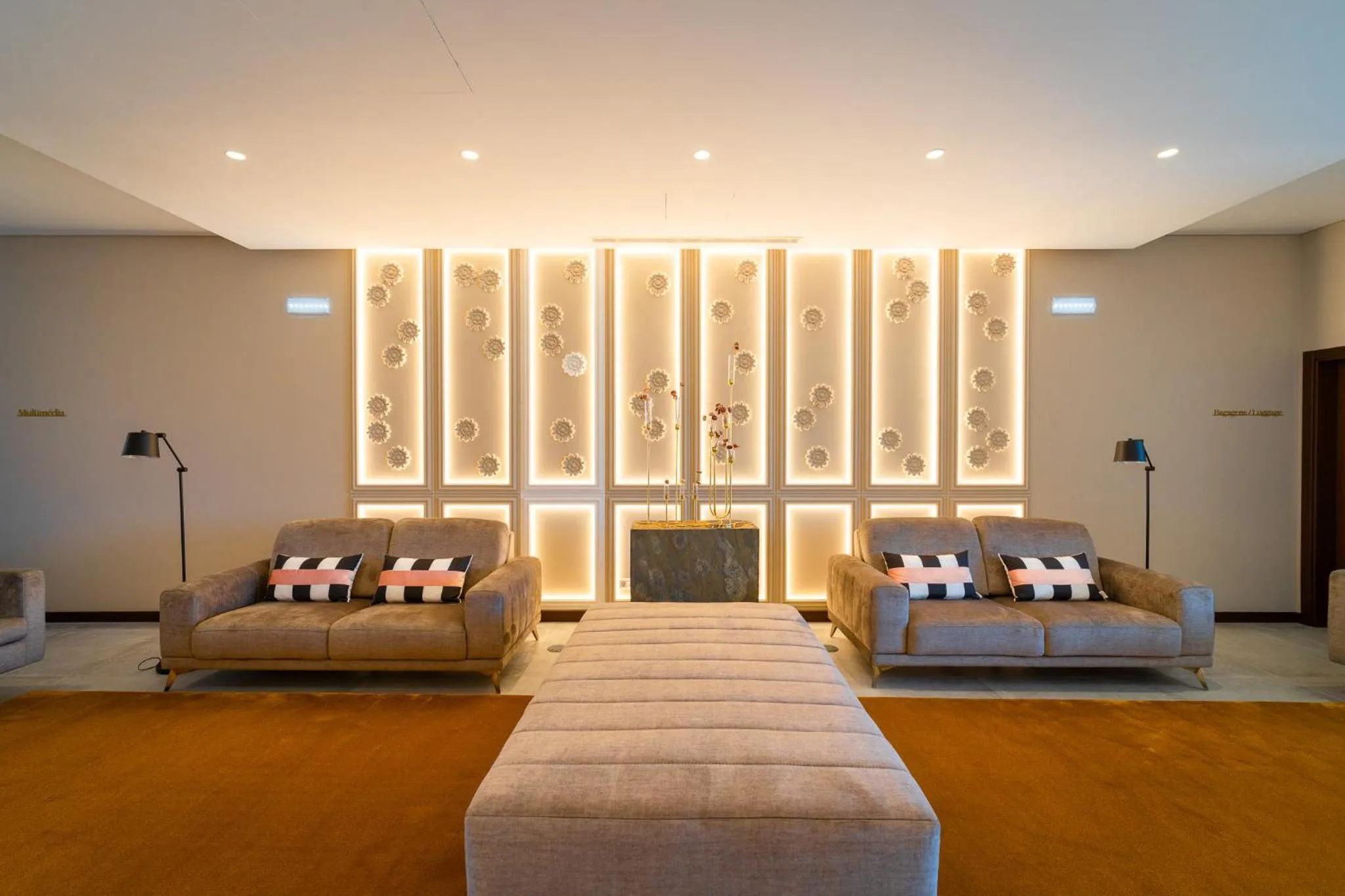 Lobby or reception, Bed in Palacio Santa Catarina Hotel