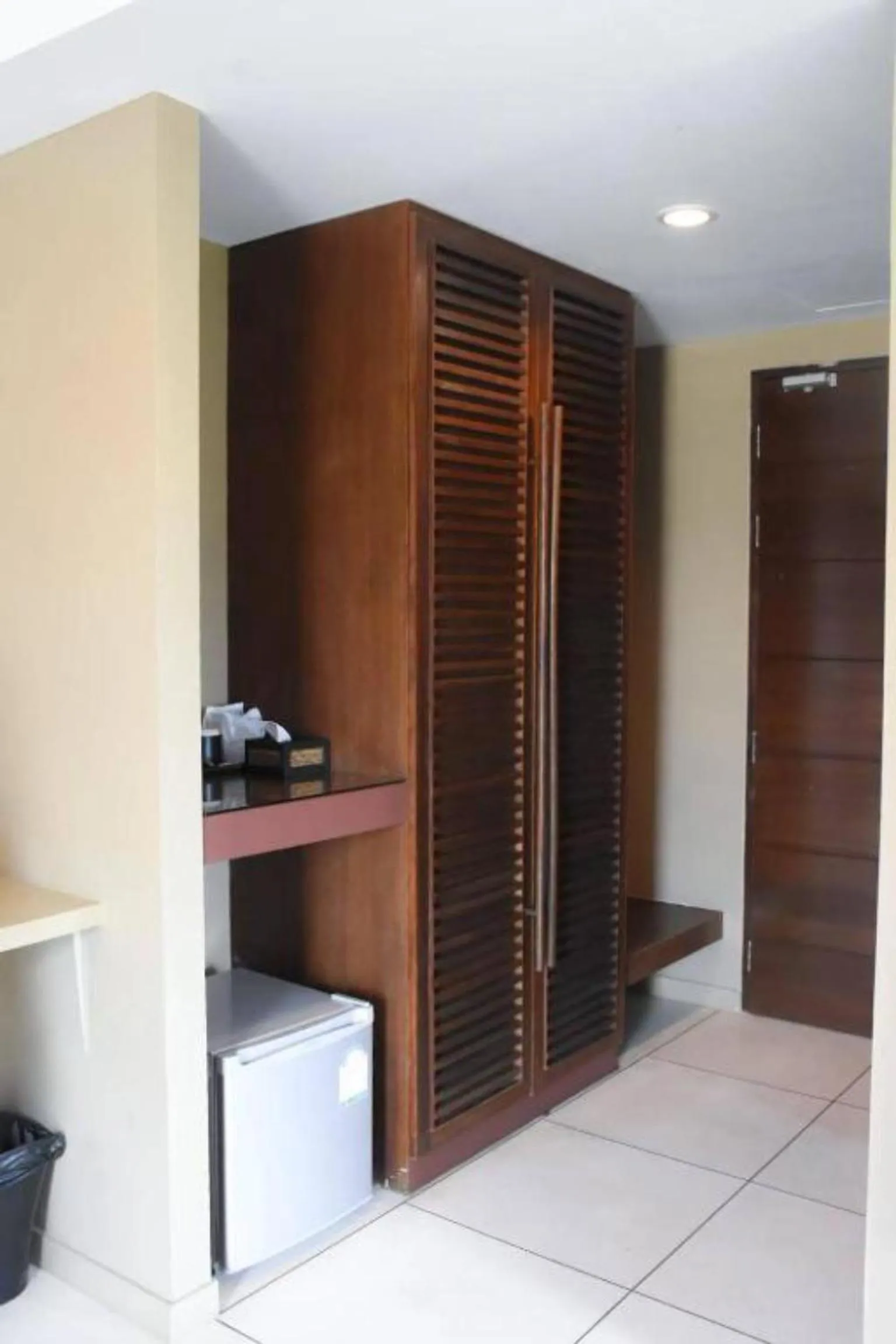 wardrobe in Coco boutique hotel