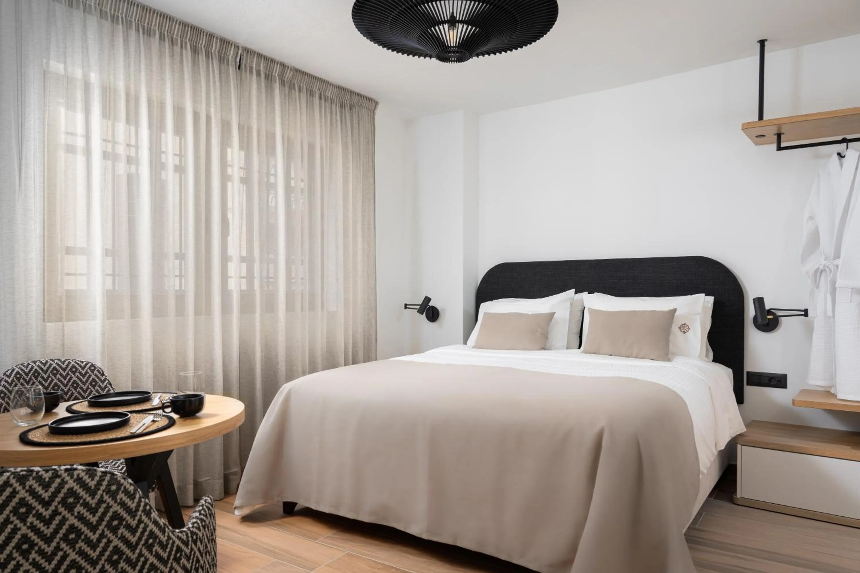 Bed in Casa di Gaga Luxury Suites