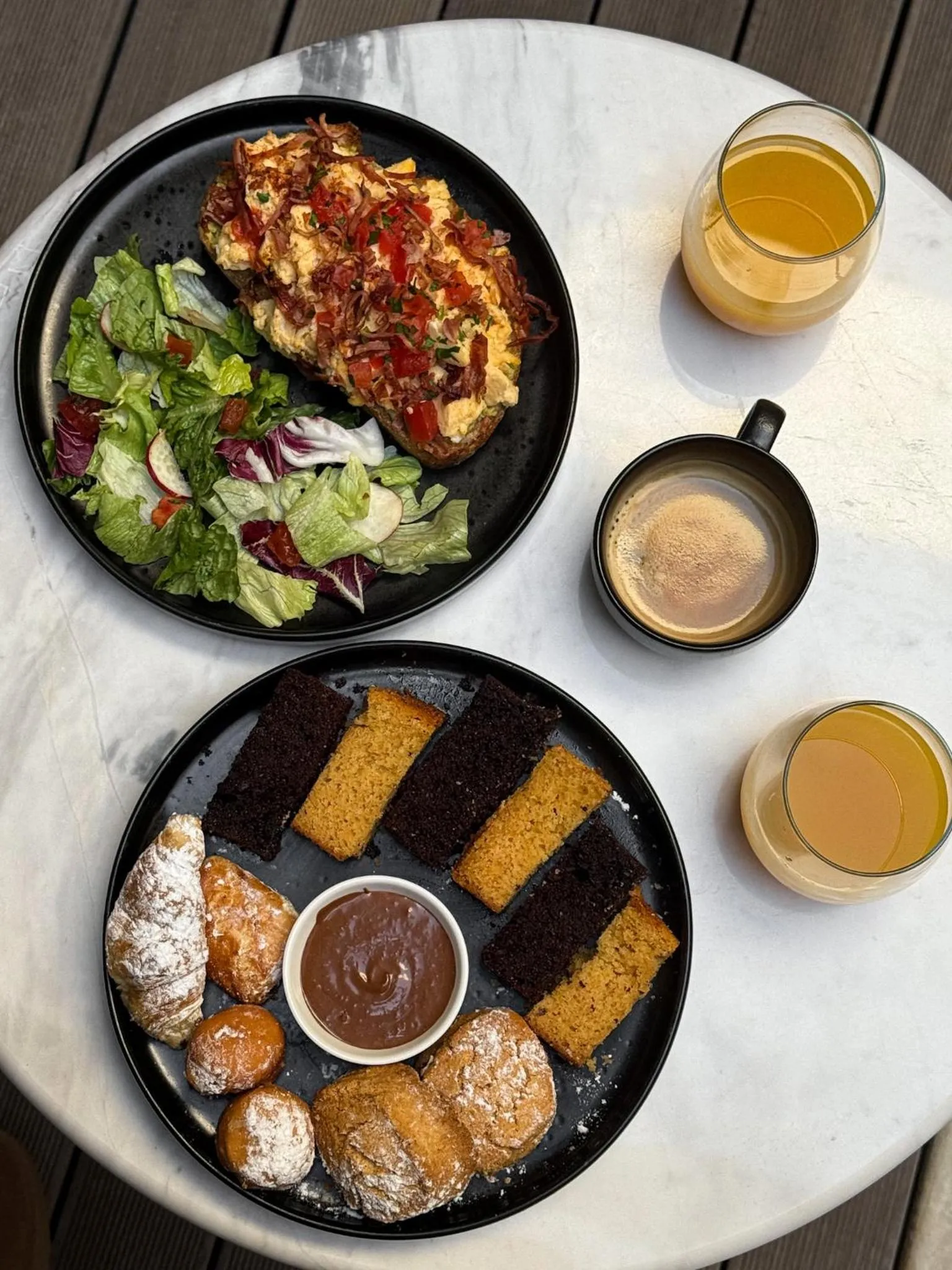 Food in Casa di Gaga Luxury Suites