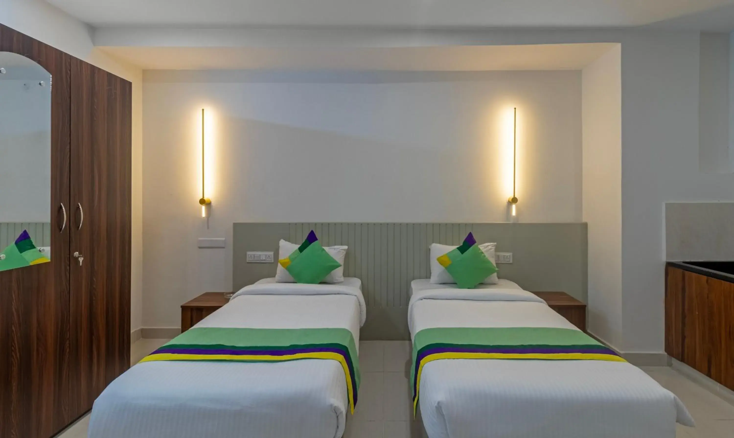 Deluxe Double Room - single occupancy in Treebo Raghavendra Tranquil Inn Bellandur Deluxe Double Room - single occupancy in Treebo Raghavendra Tranquil Inn Bellandur