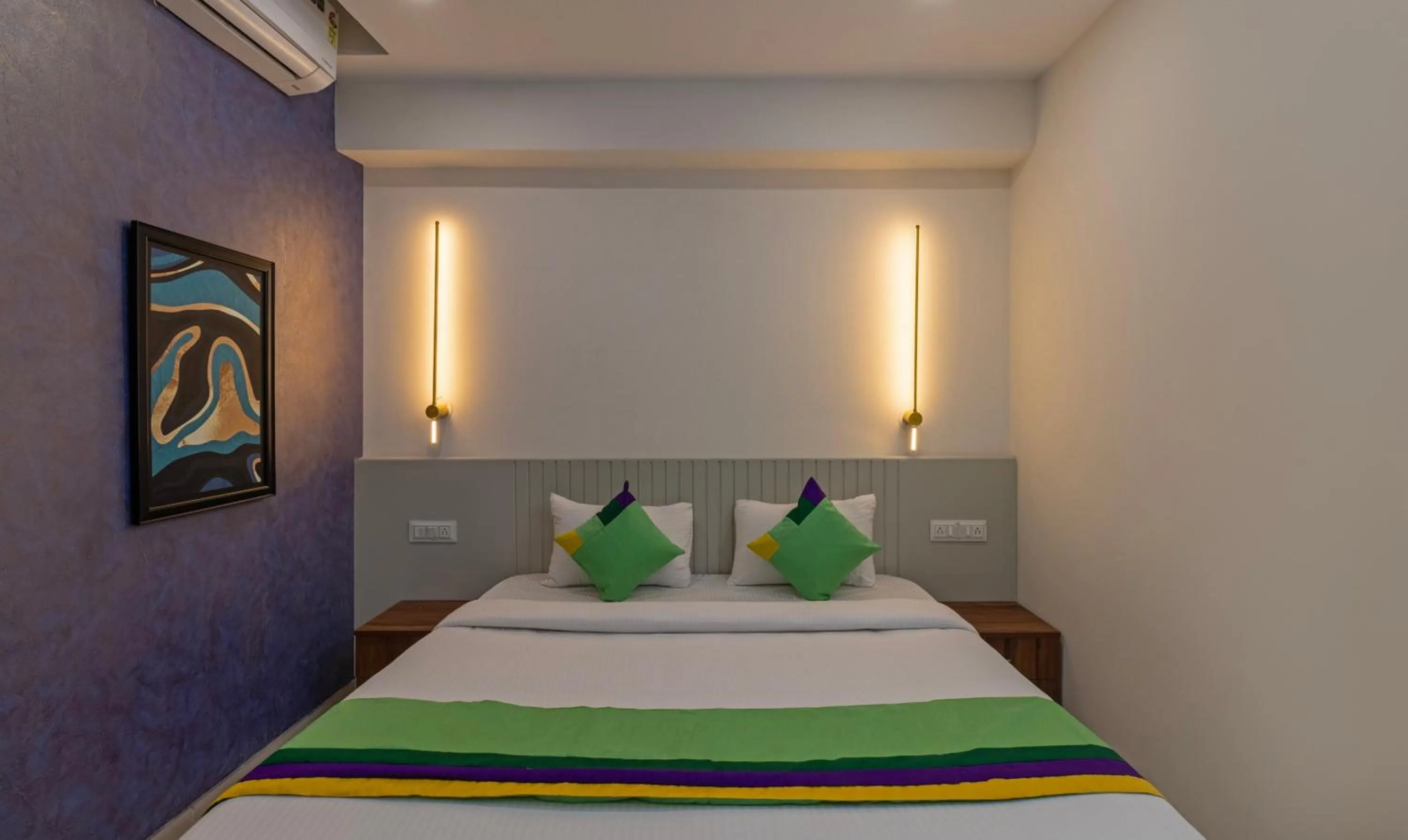 Bedroom, Bed in Treebo Raghavendra Tranquil Inn Bellandur