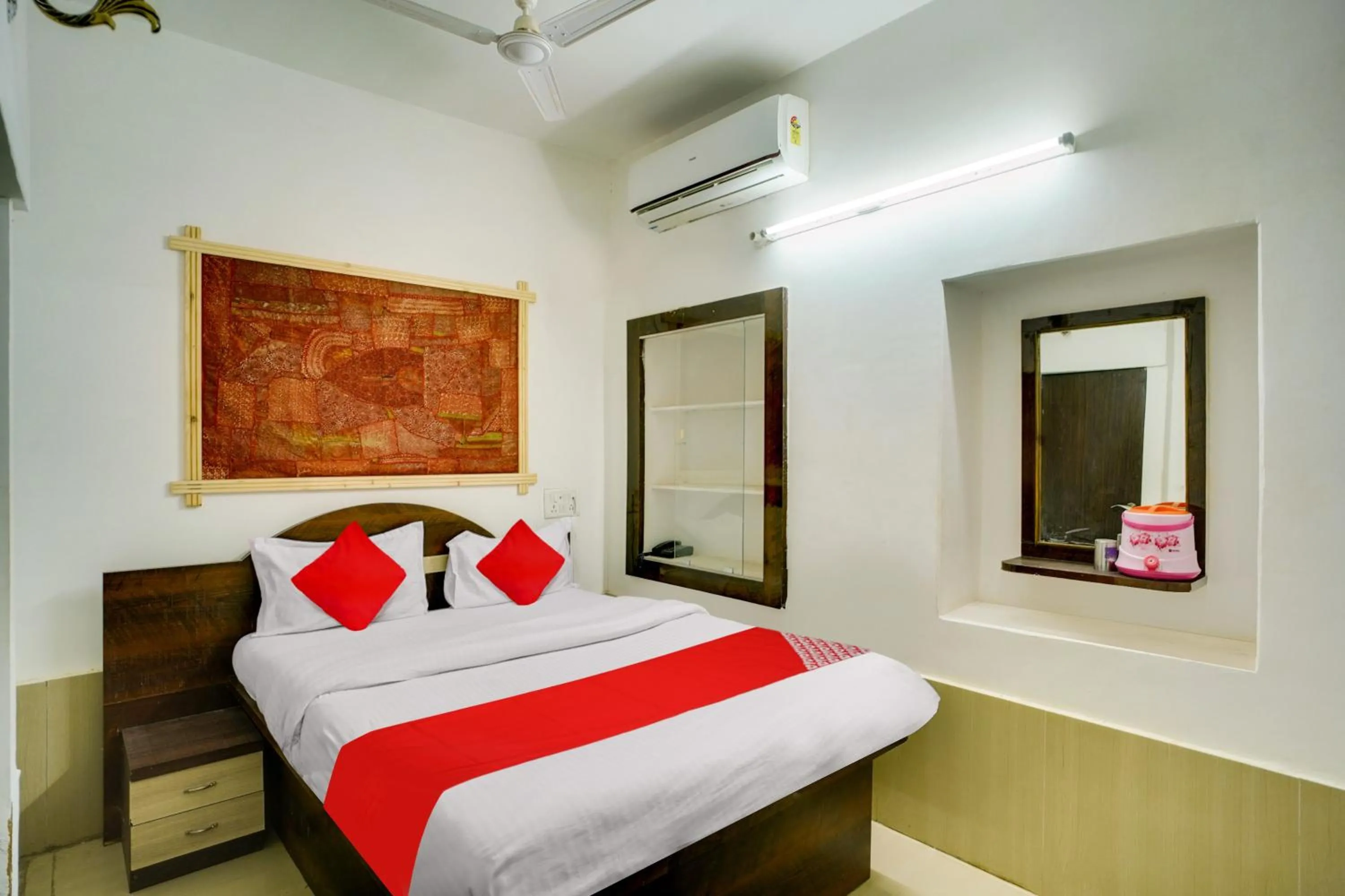 Lobby or reception in Hotel O Jaisalmer Heritage Haveli