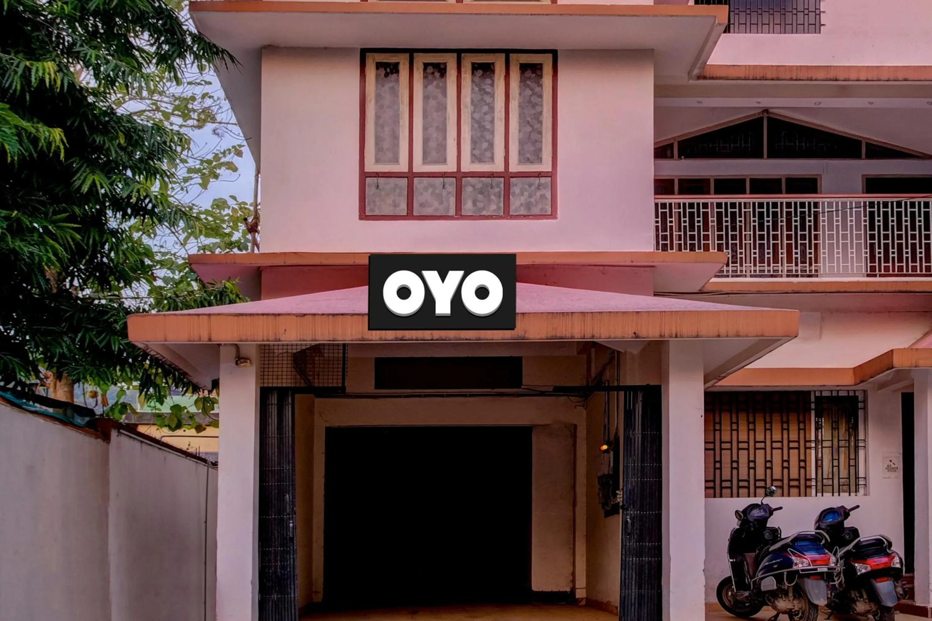 Facade/entrance in Hotel O Hill View Residency near ACA Stadium