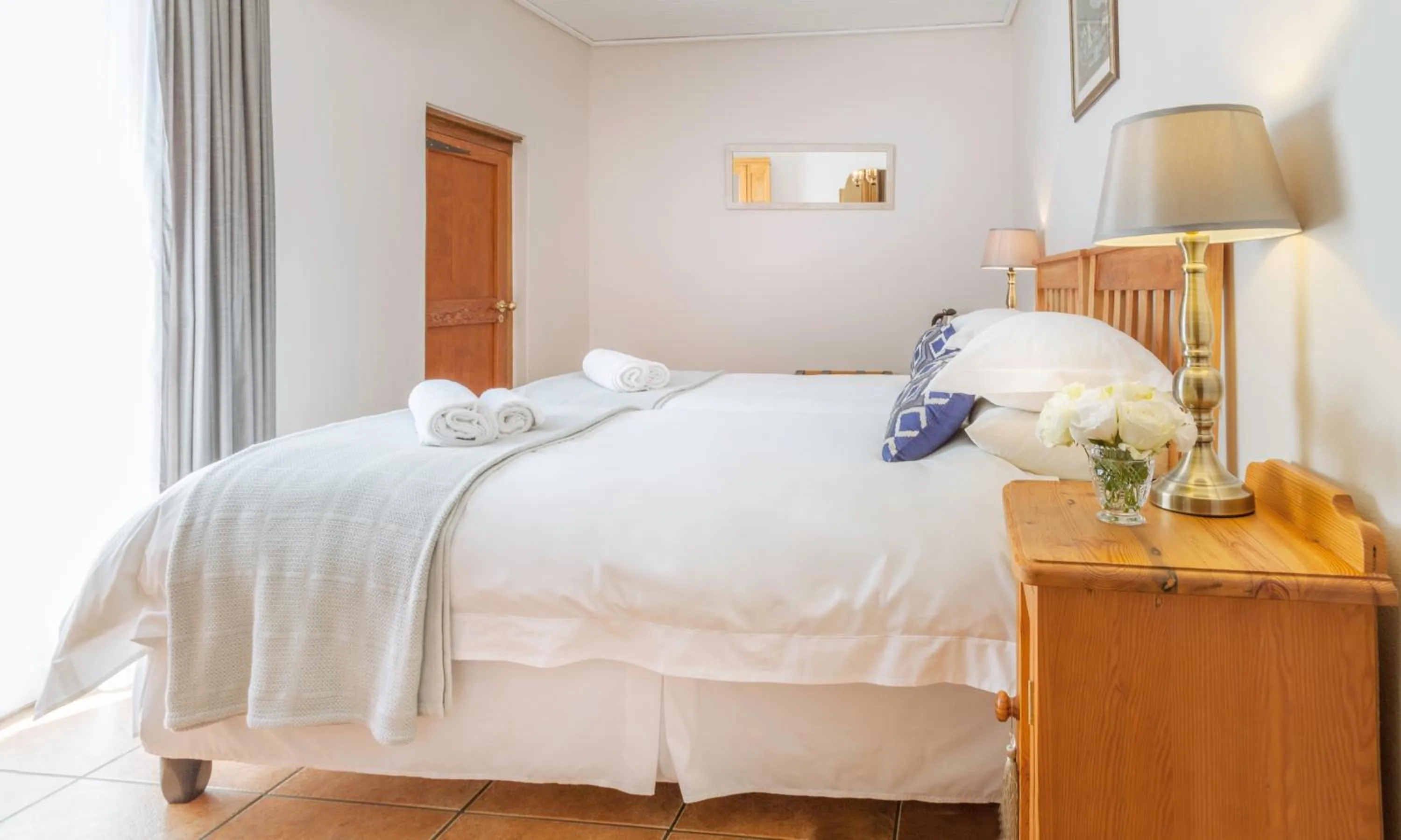 Bedroom, Bed in Avenues Guest House