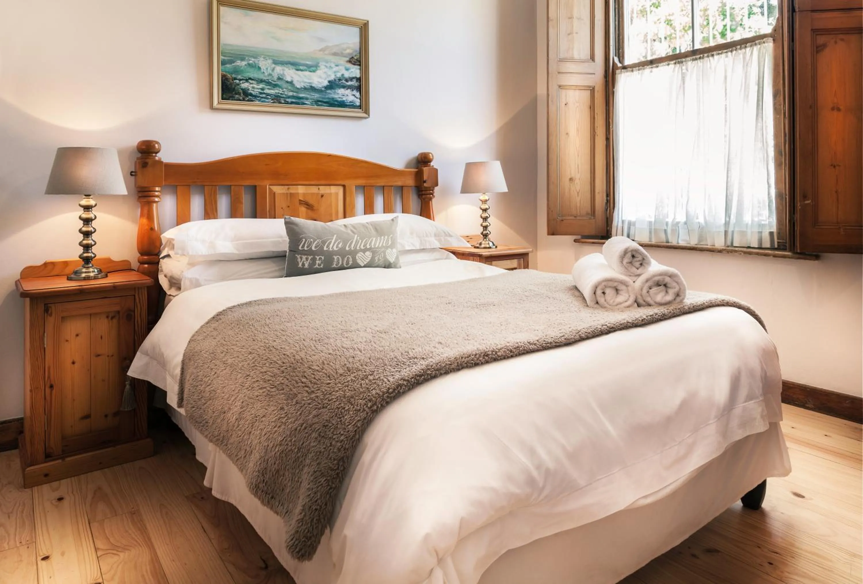 Bedroom, Bed in Avenues Guest House