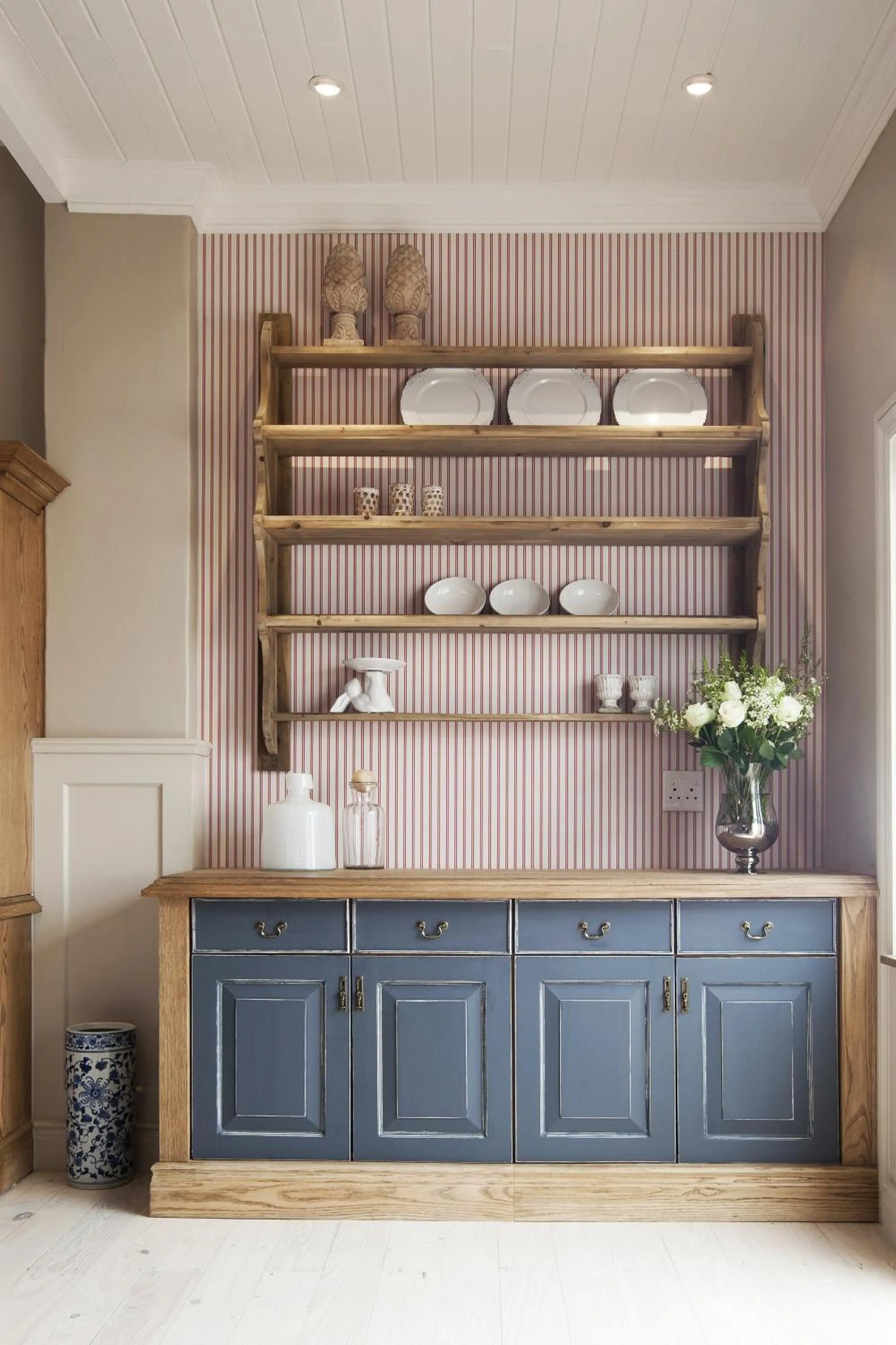 Dining area in Avenues Guest House