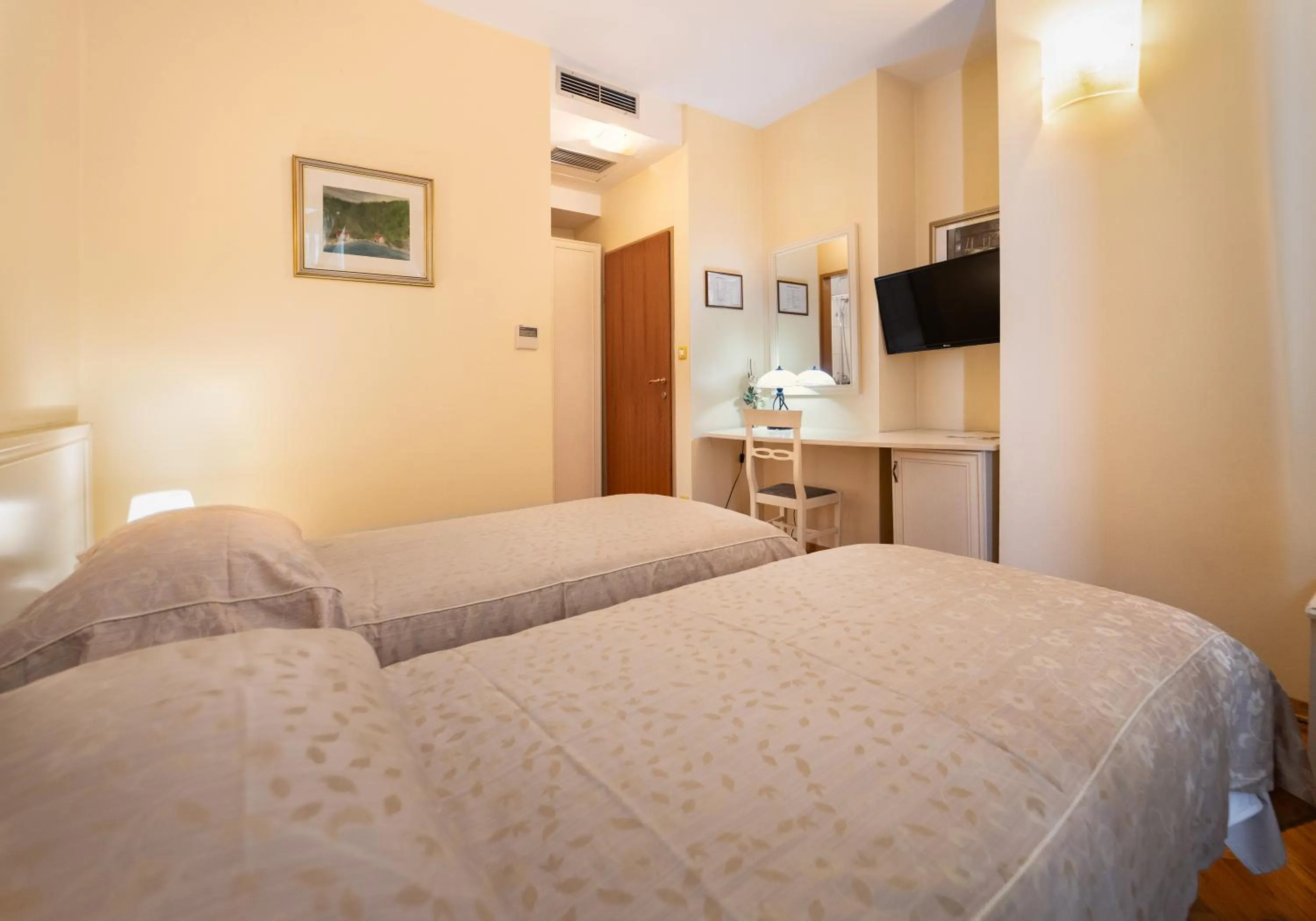 Bed in Hotel Peristil