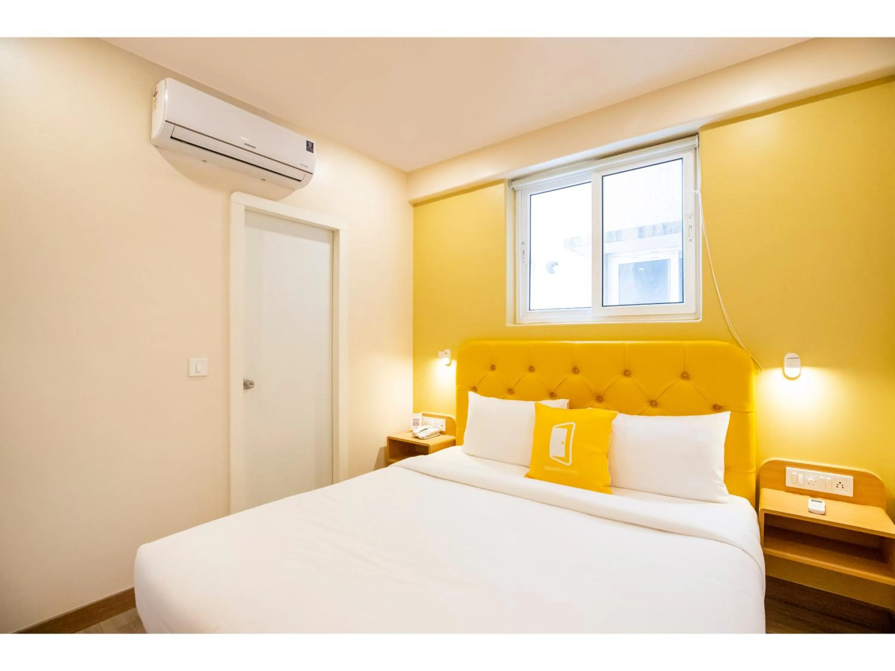 Bed in Bloom Hotel - HSR Club