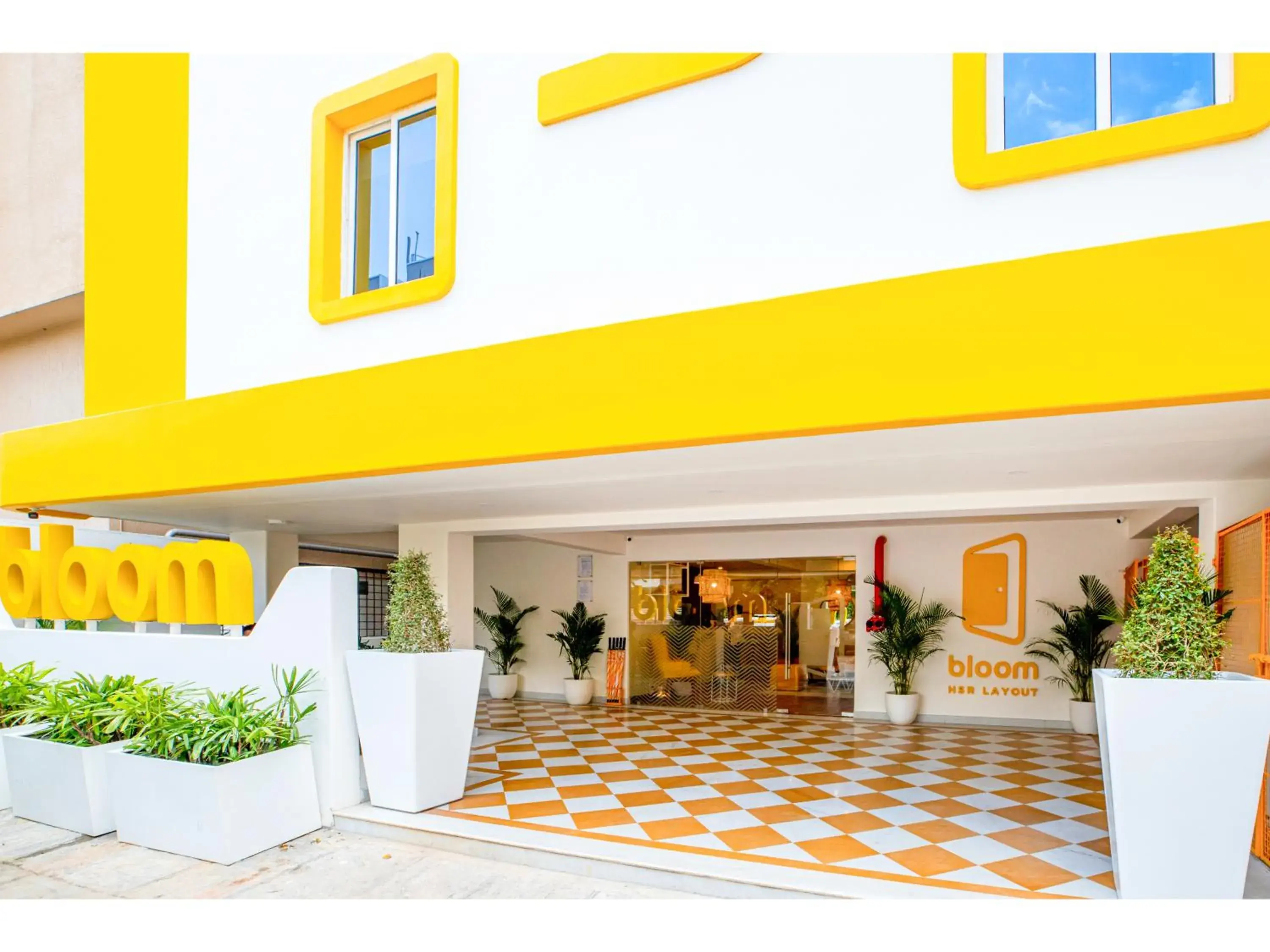 Facade/entrance in Bloom Hotel - HSR Club Facade/entrance in Bloom Hotel - HSR Club