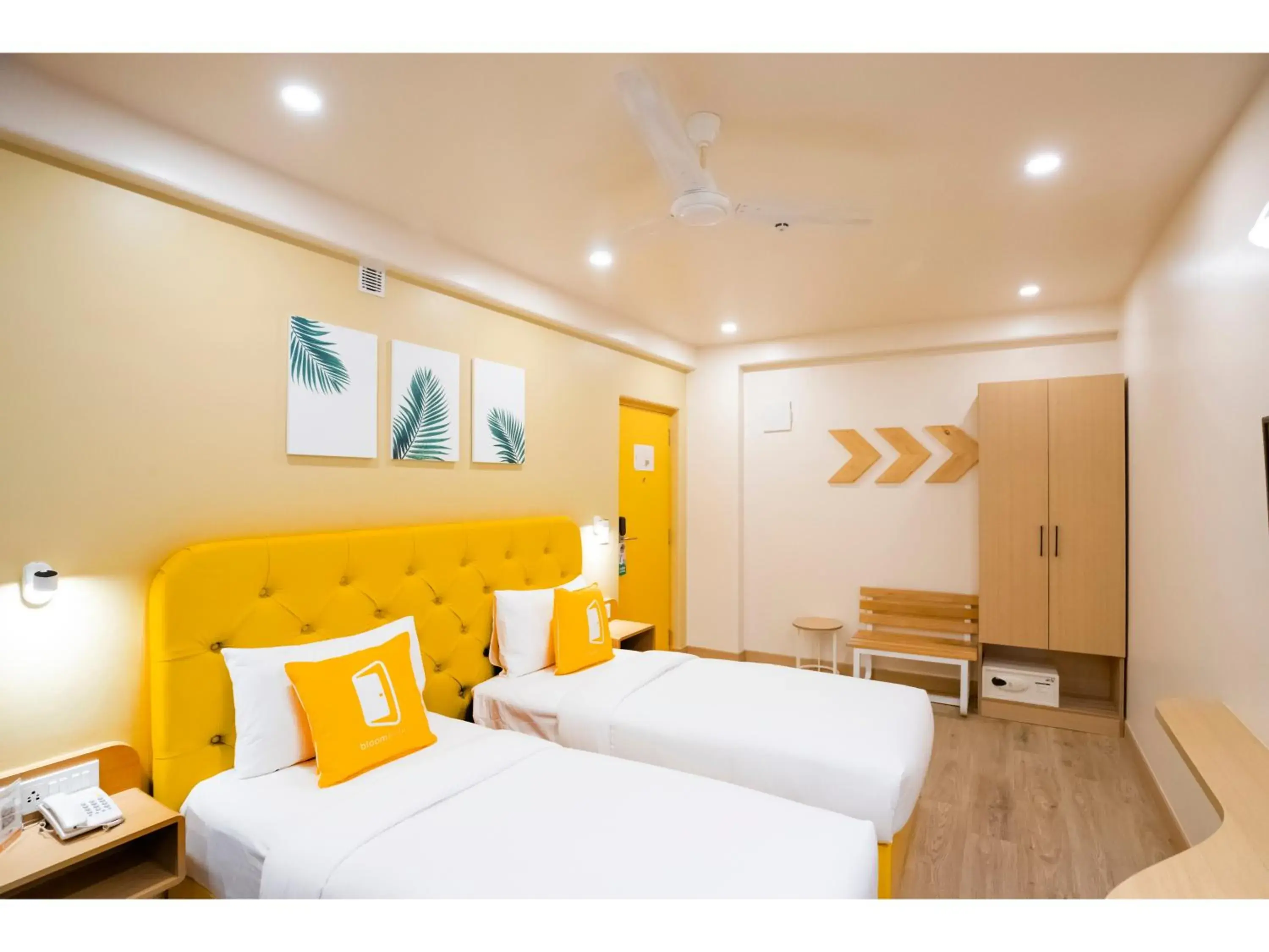 Bedroom, Bed in Bloom Hotel - HSR Club Bedroom, Bed in Bloom Hotel - HSR Club