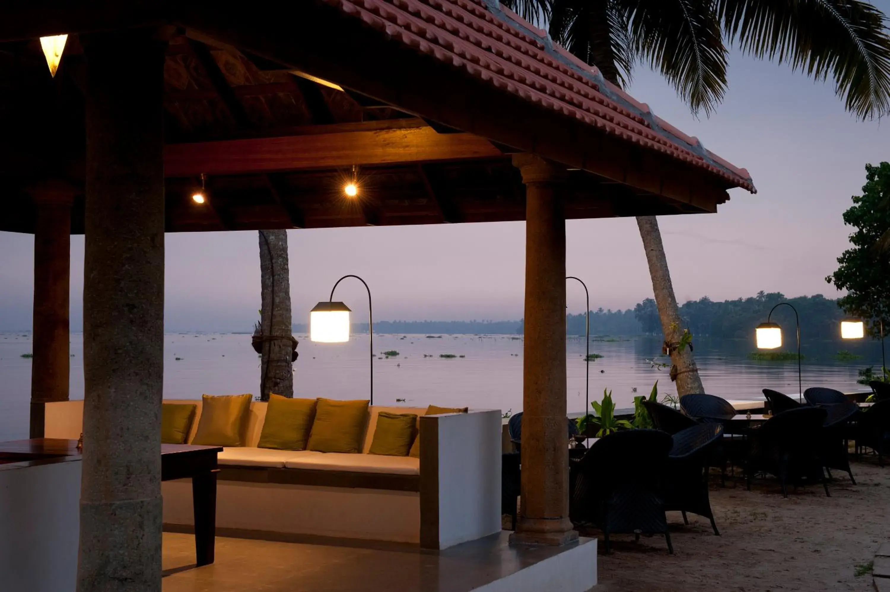 Garden view in Purity at Lake Vembanad Garden view in Purity at Lake Vembanad