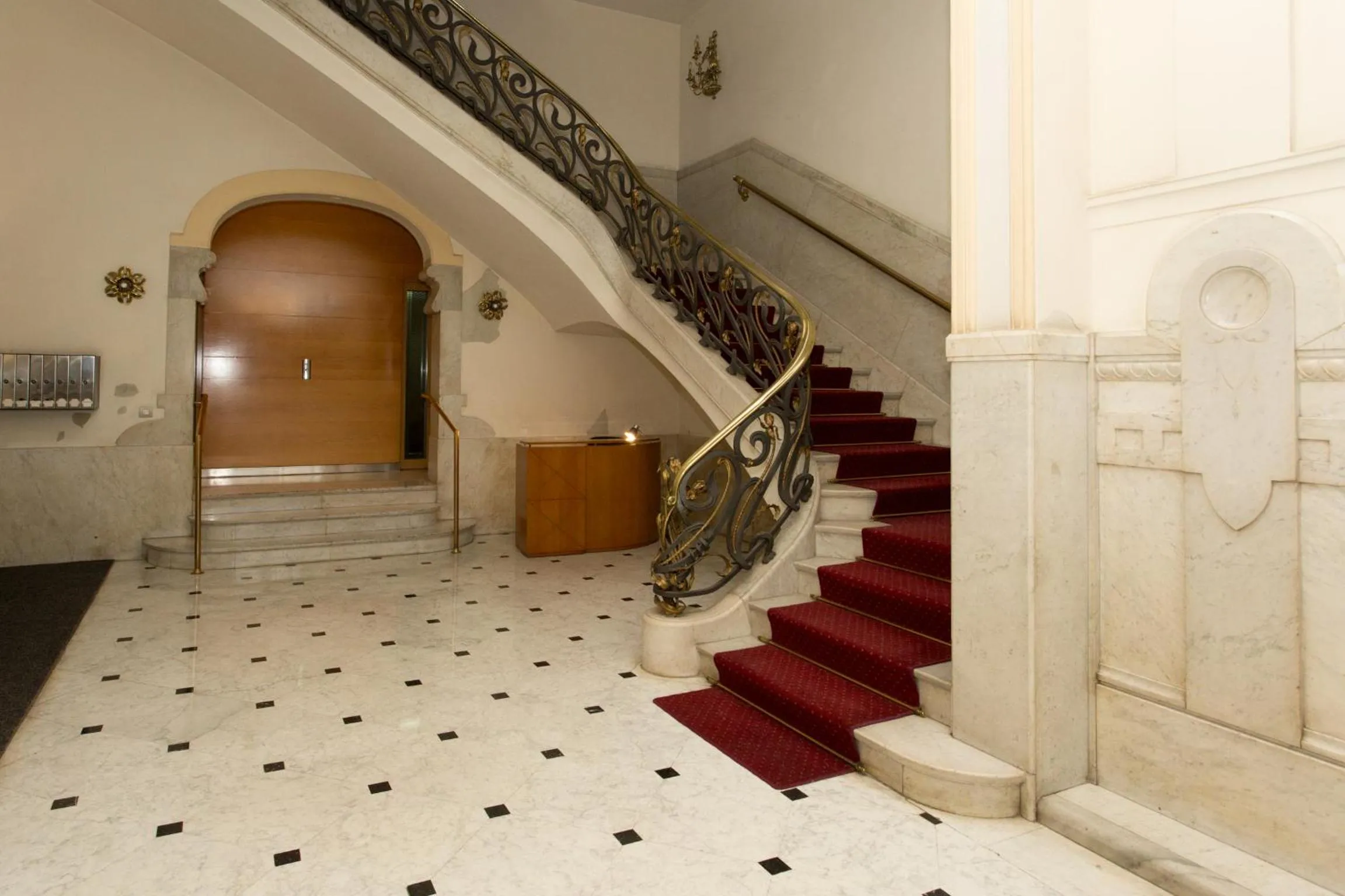 Lobby or reception in LetsGo Paseo de Gracia