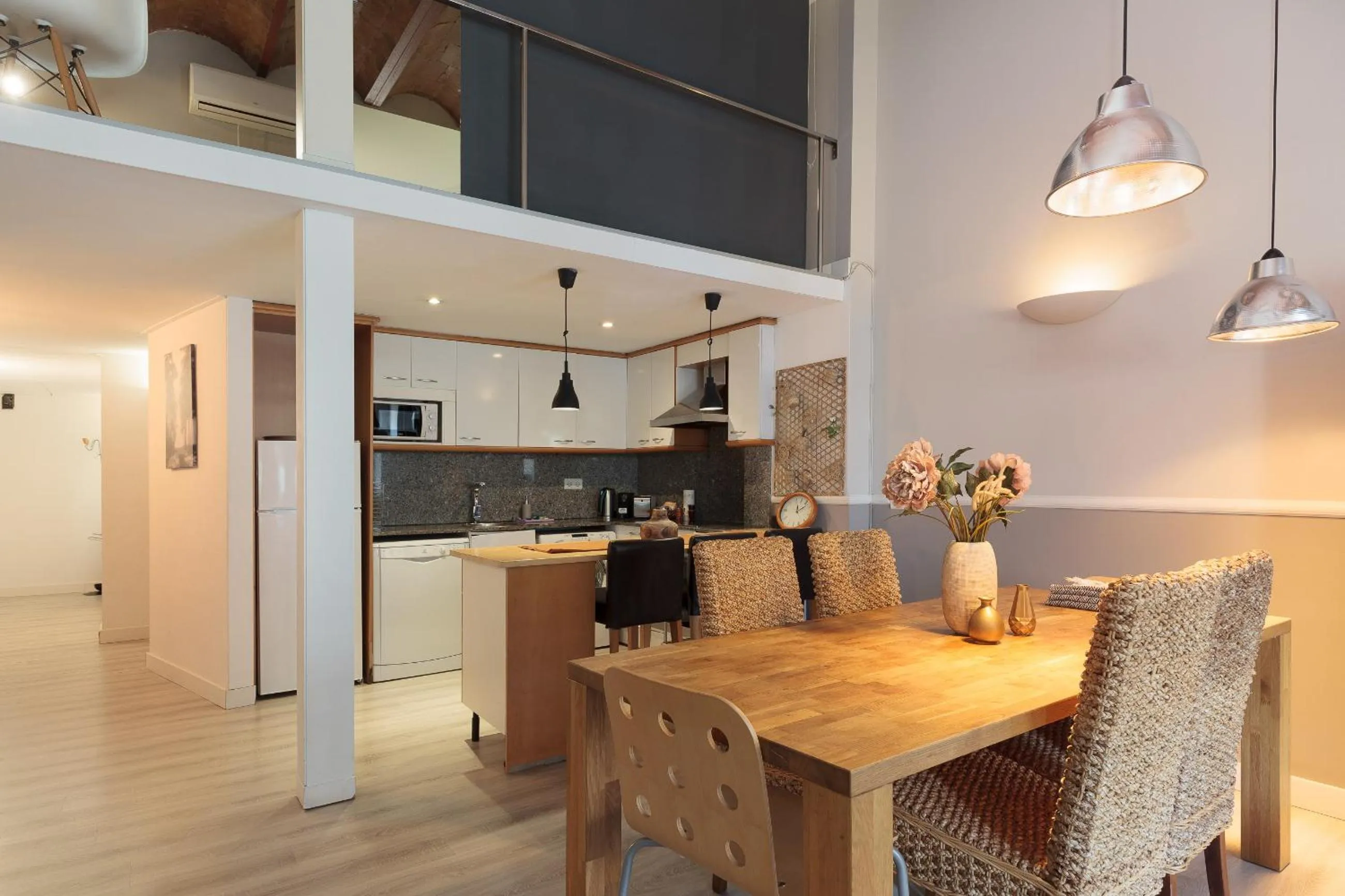 Living room in LetsGo Paseo de Gracia