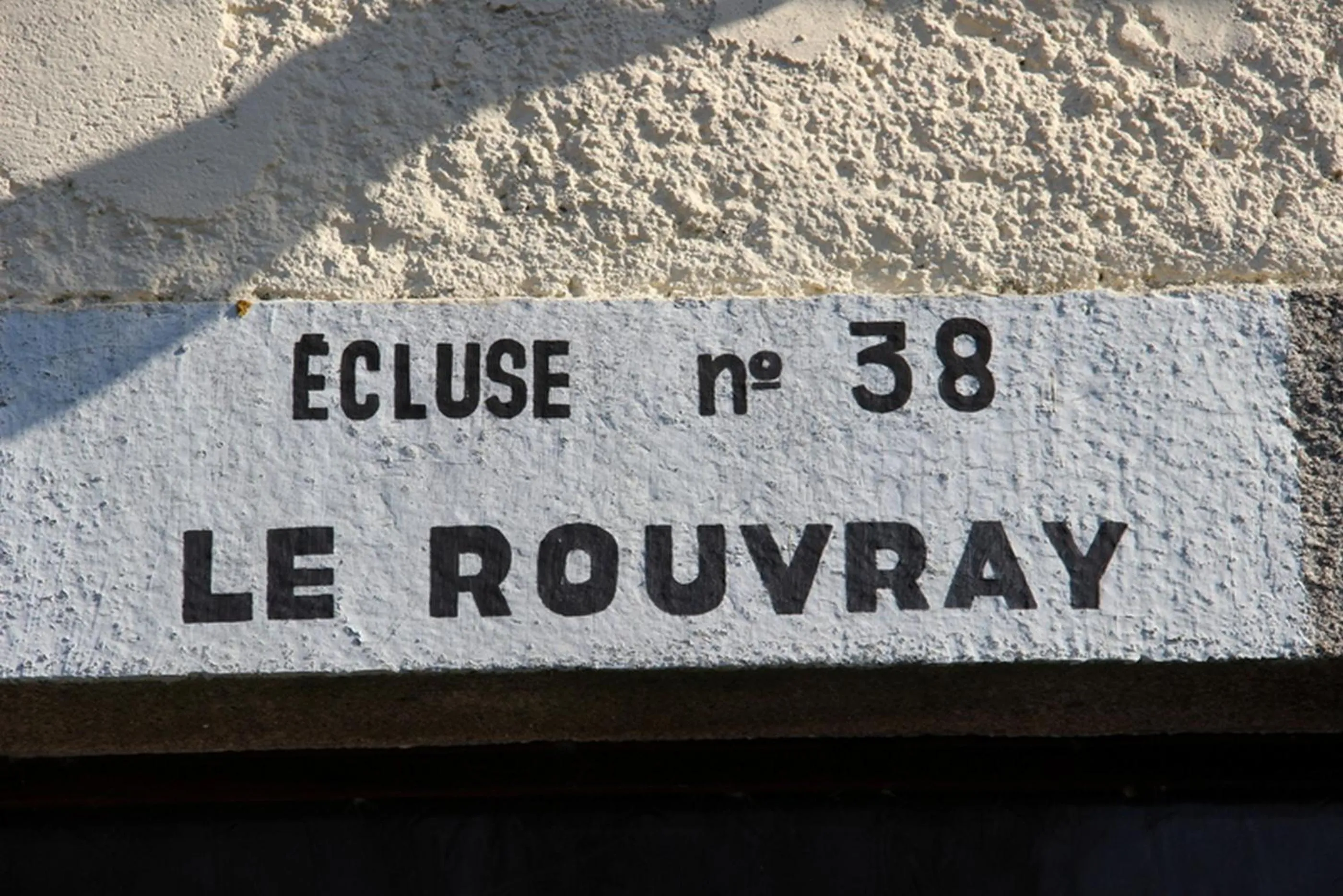 Logo/Certificate/Sign in Au Relais de l'Oust