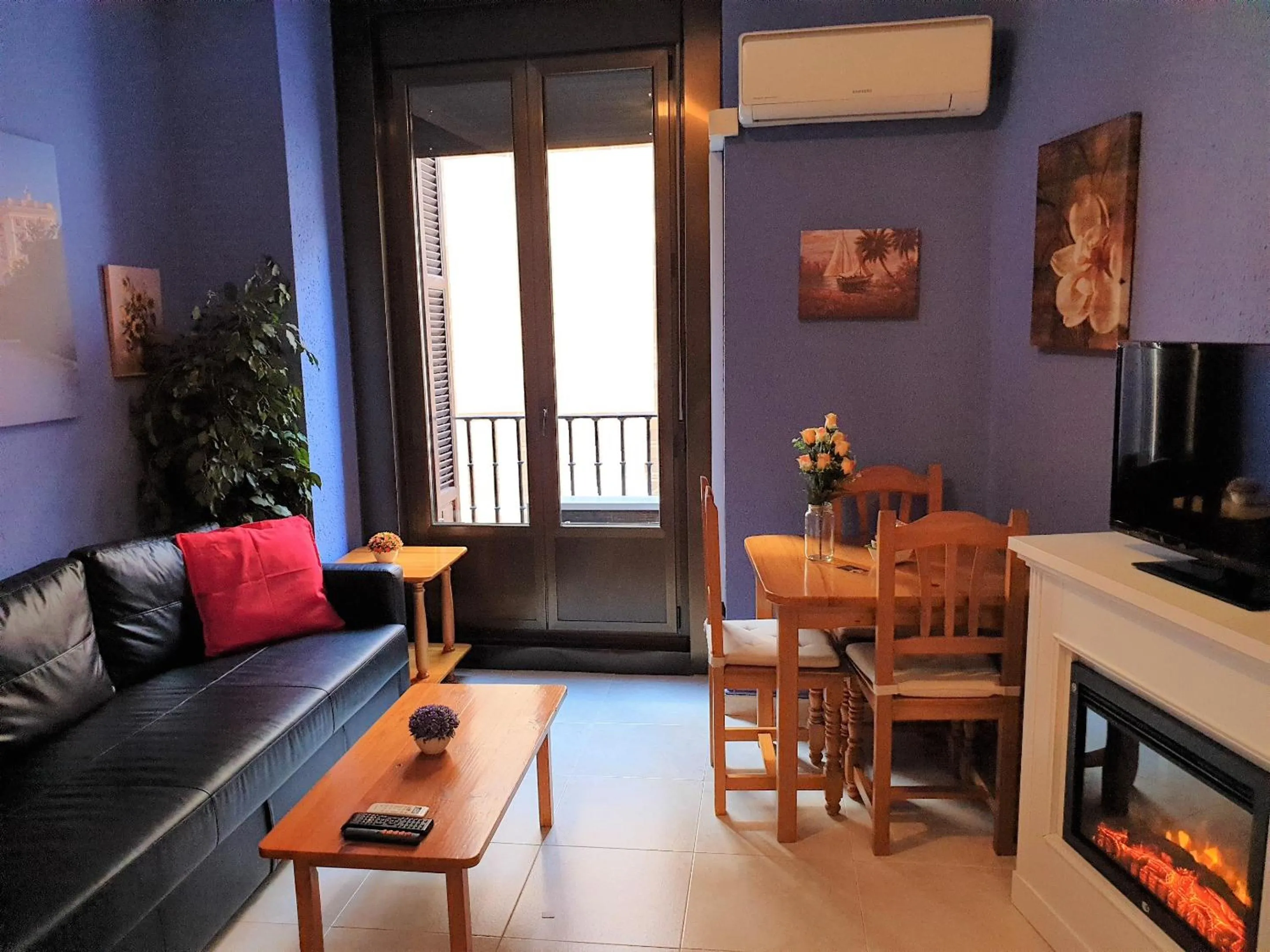 Apartamentos Dana Sol