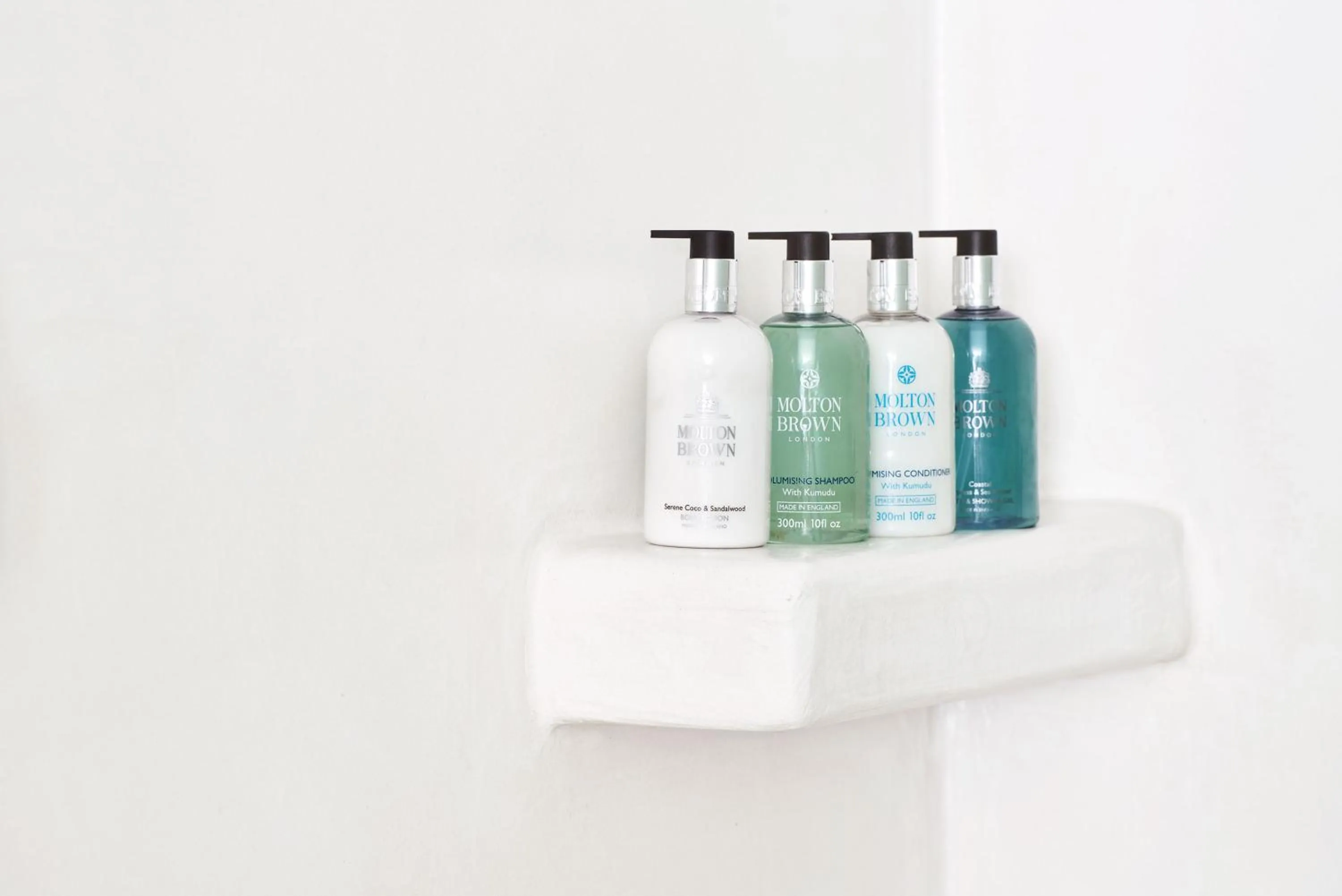 Shower in Alti Santorini Suites - Caldera View