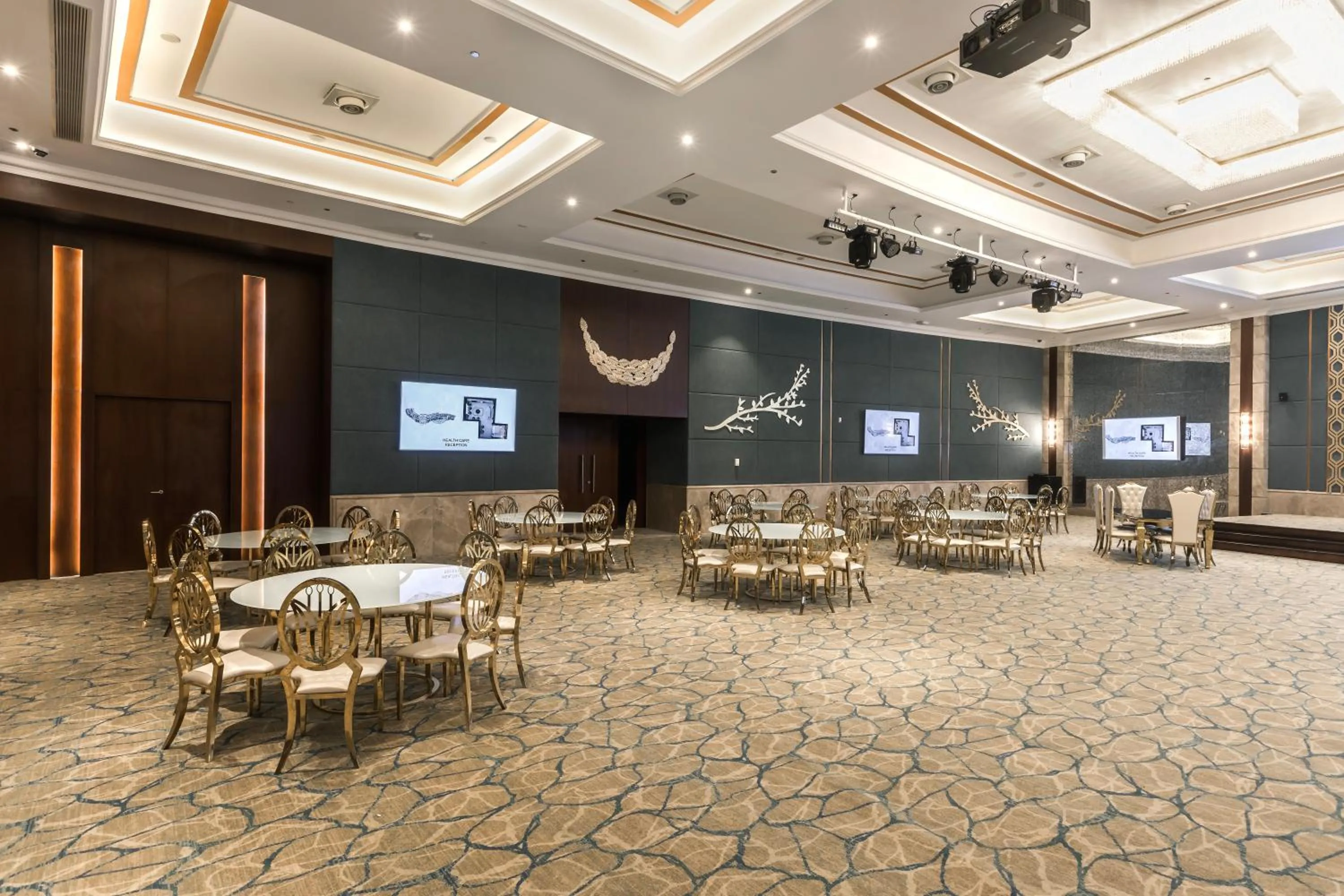 Gewan White Beach Resort-New Alamein