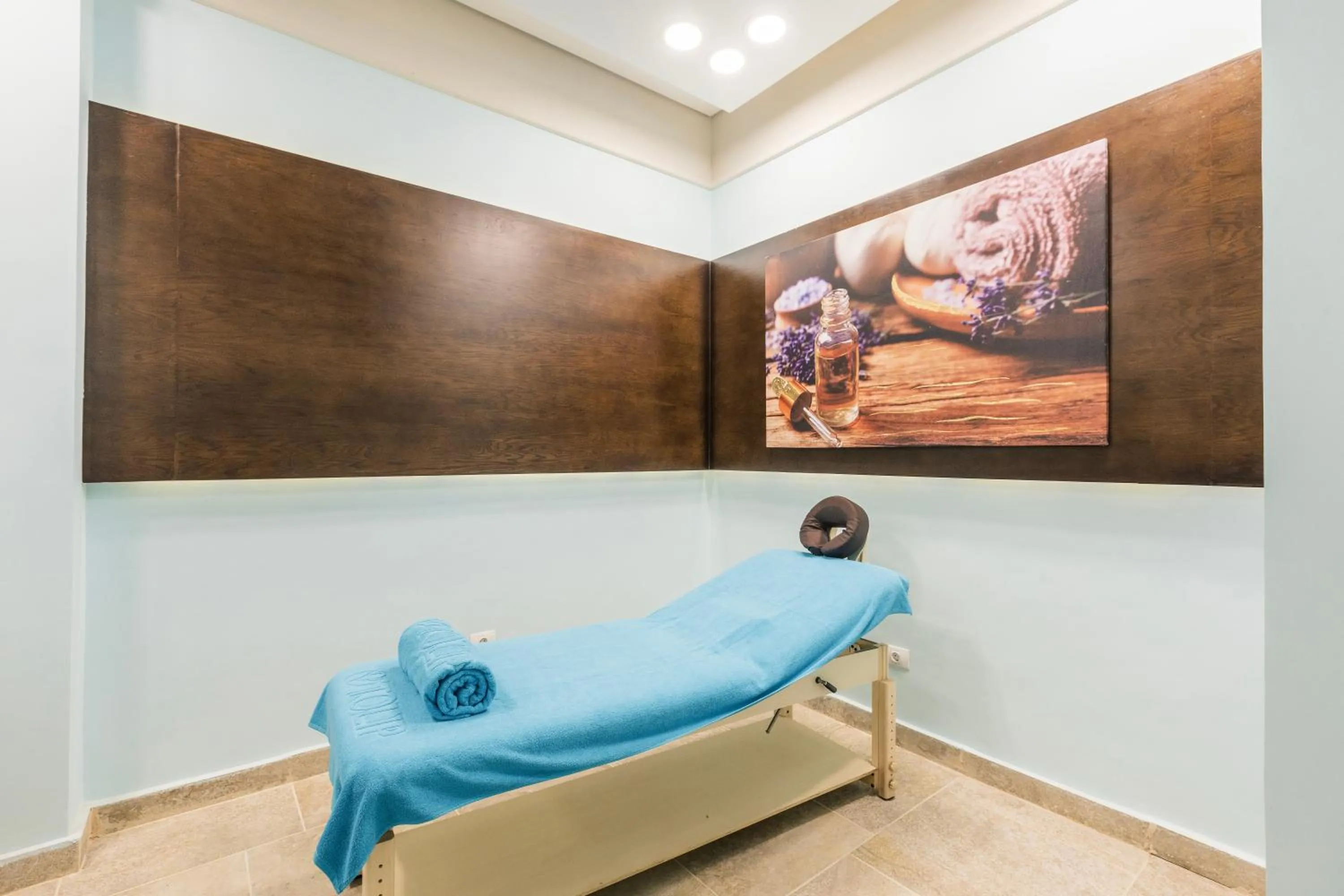 Massage in Gewan White Beach Resort-New Alamein