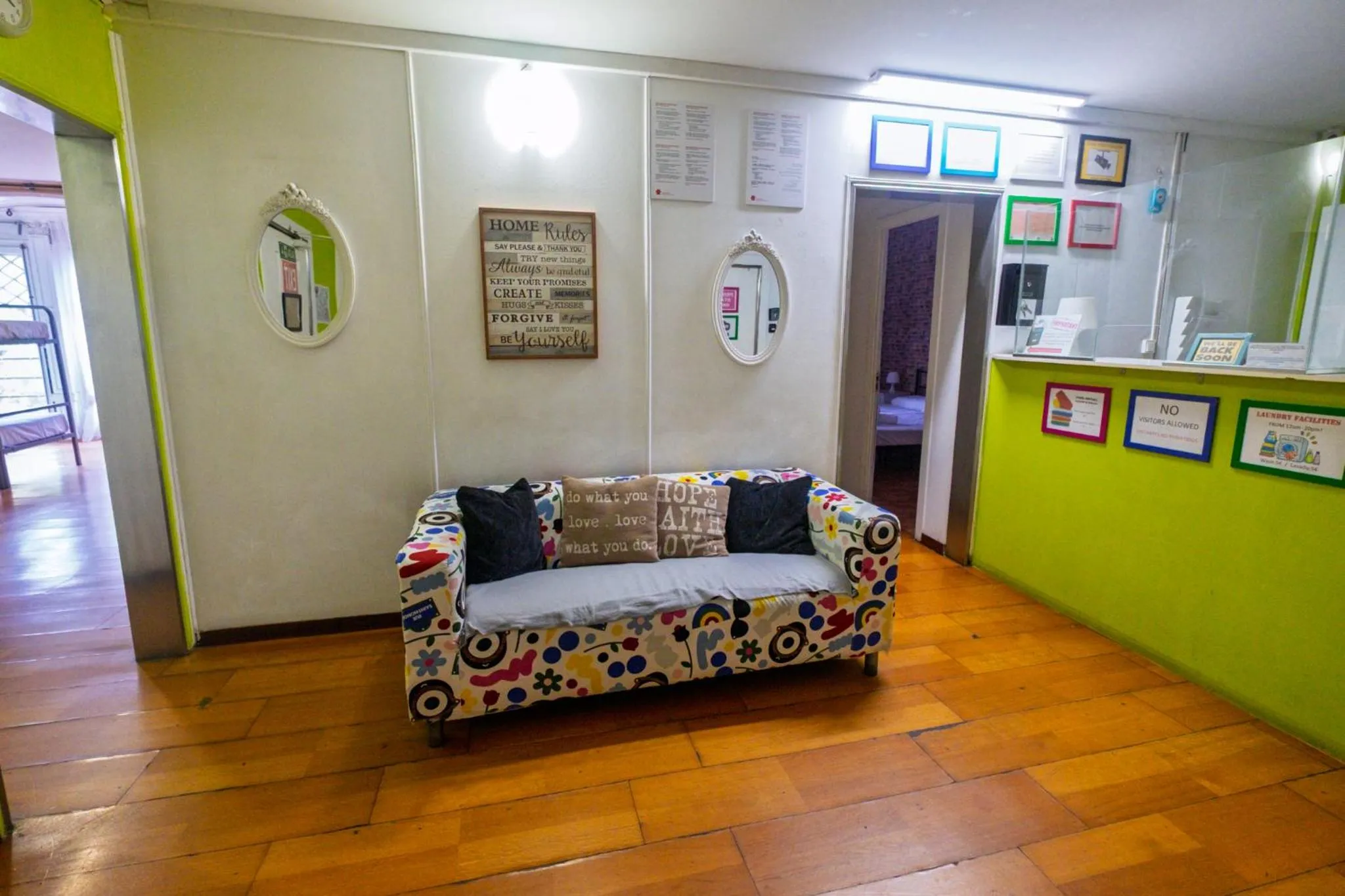 Diagonal House Hostel