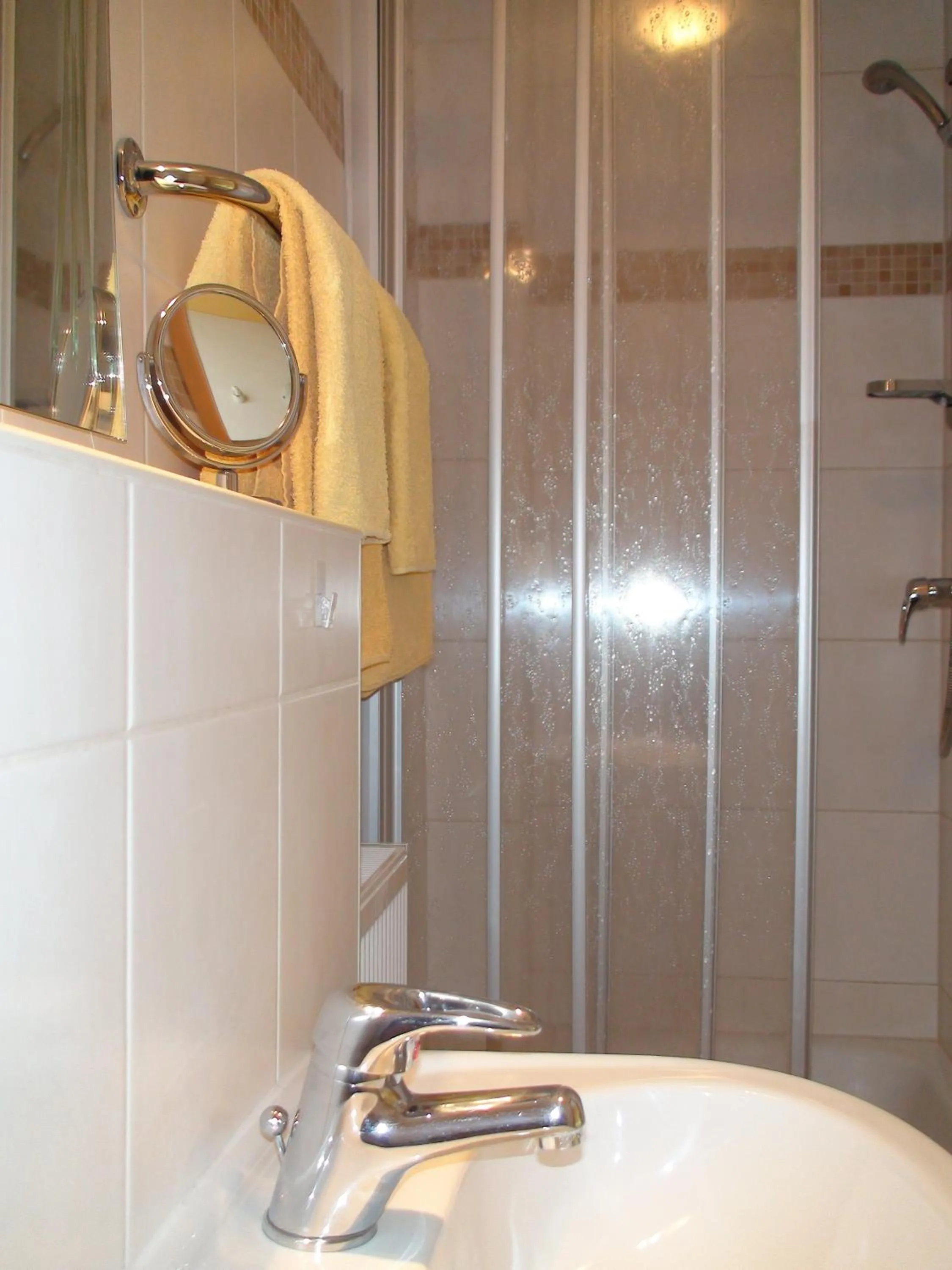 Bathroom in Pension Kreisel