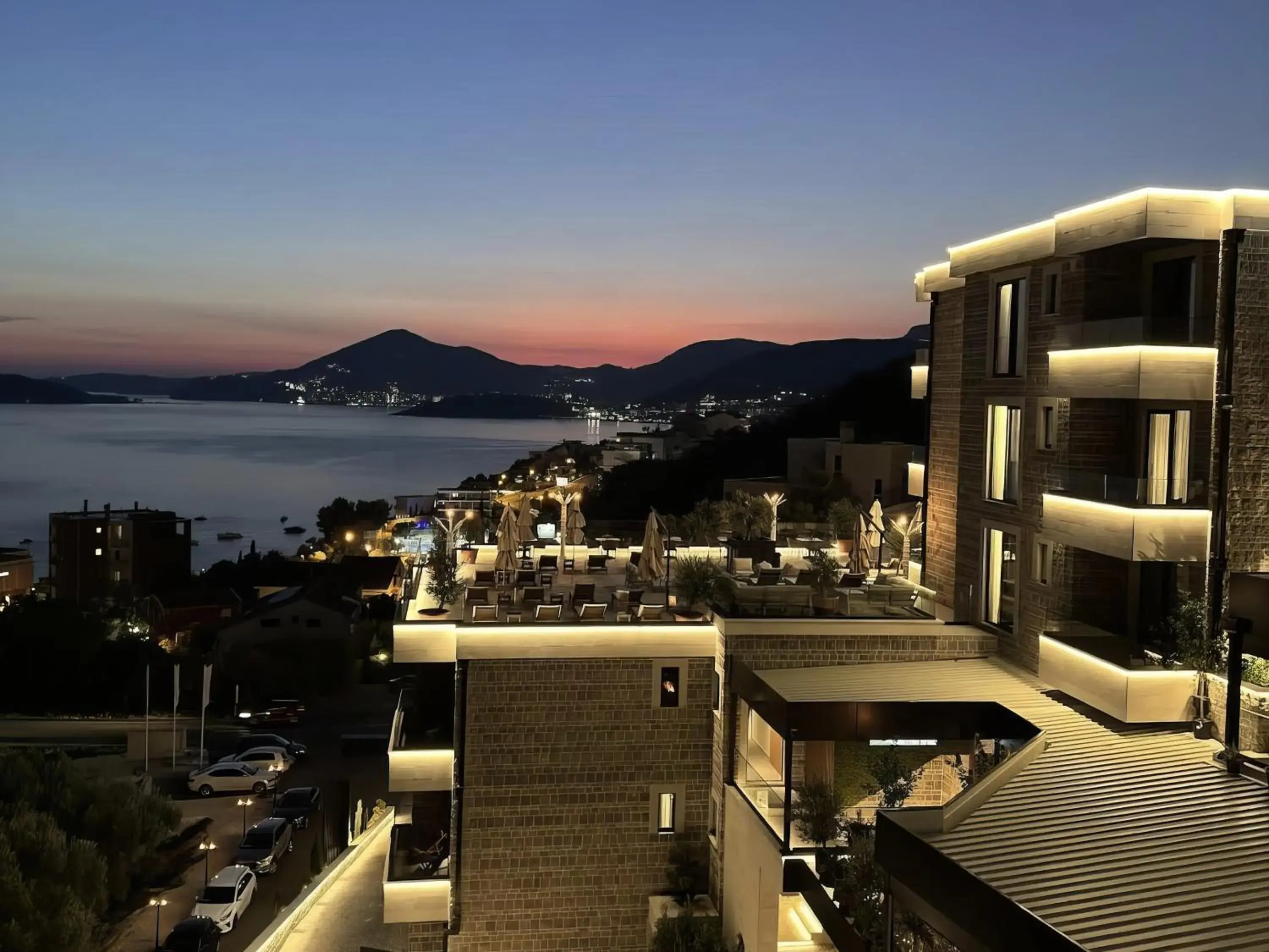 Property building in Hotel kingStone Budva Property building in Hotel kingStone Budva