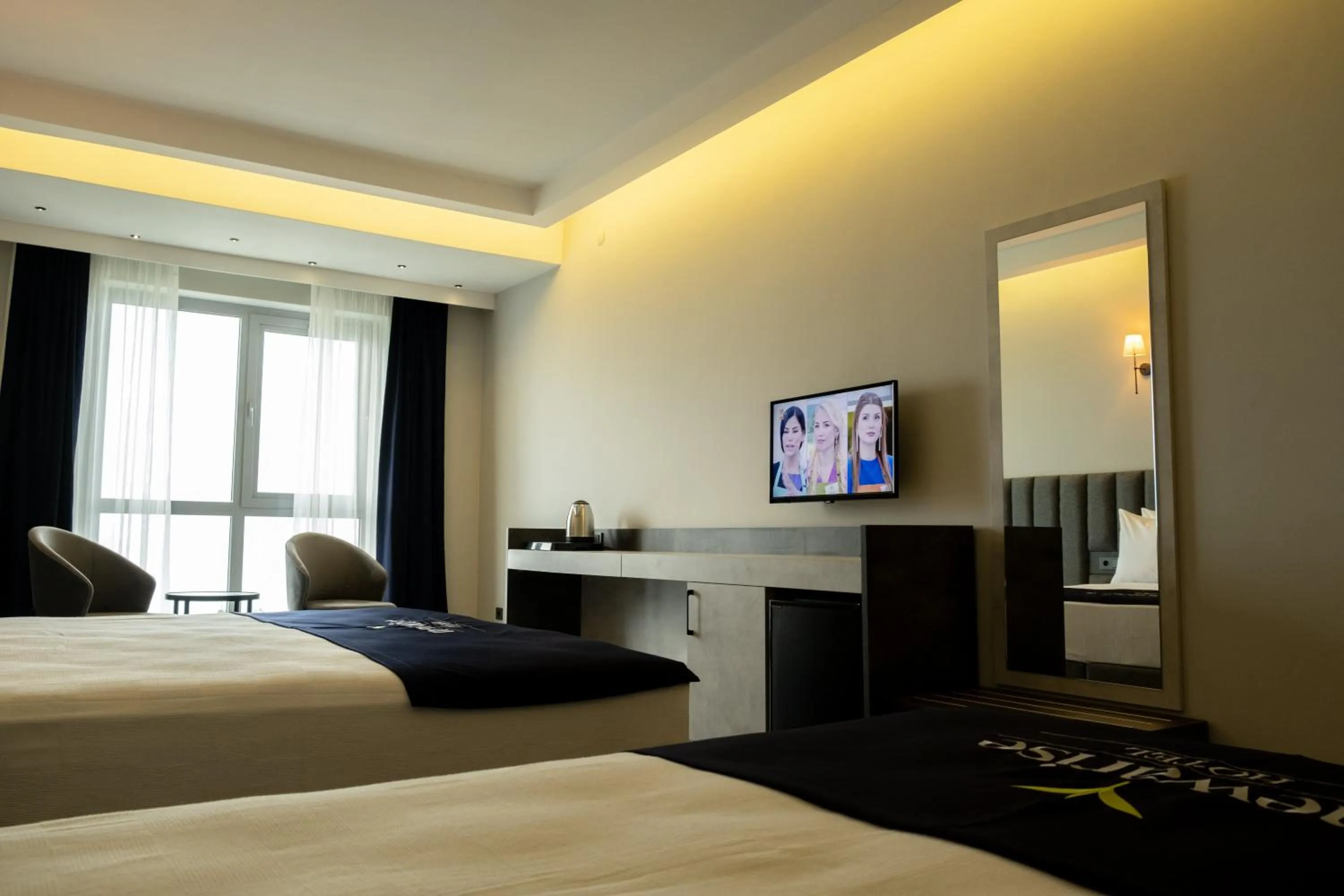 Bed in Newarise Hotel