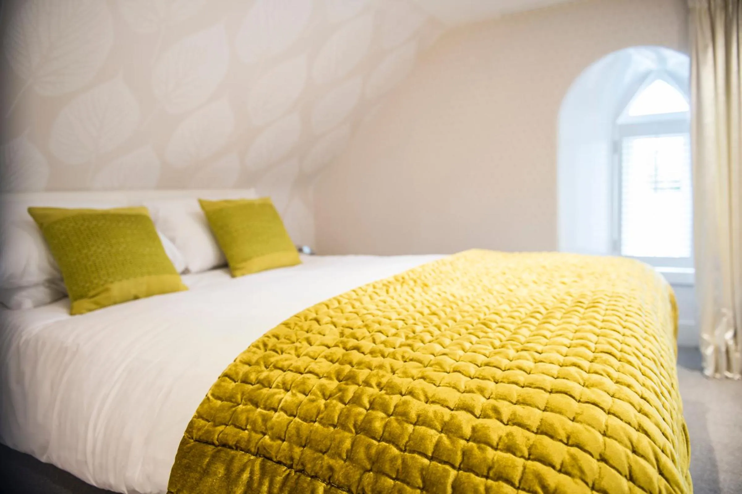 Bedroom, Bed in Heathmount Hotel