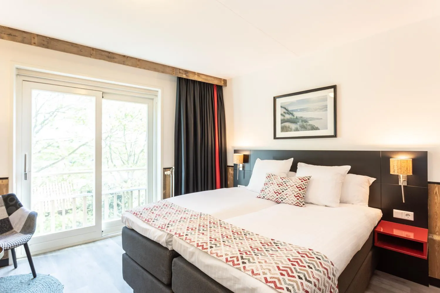 Bed in Strandhotel Westduin