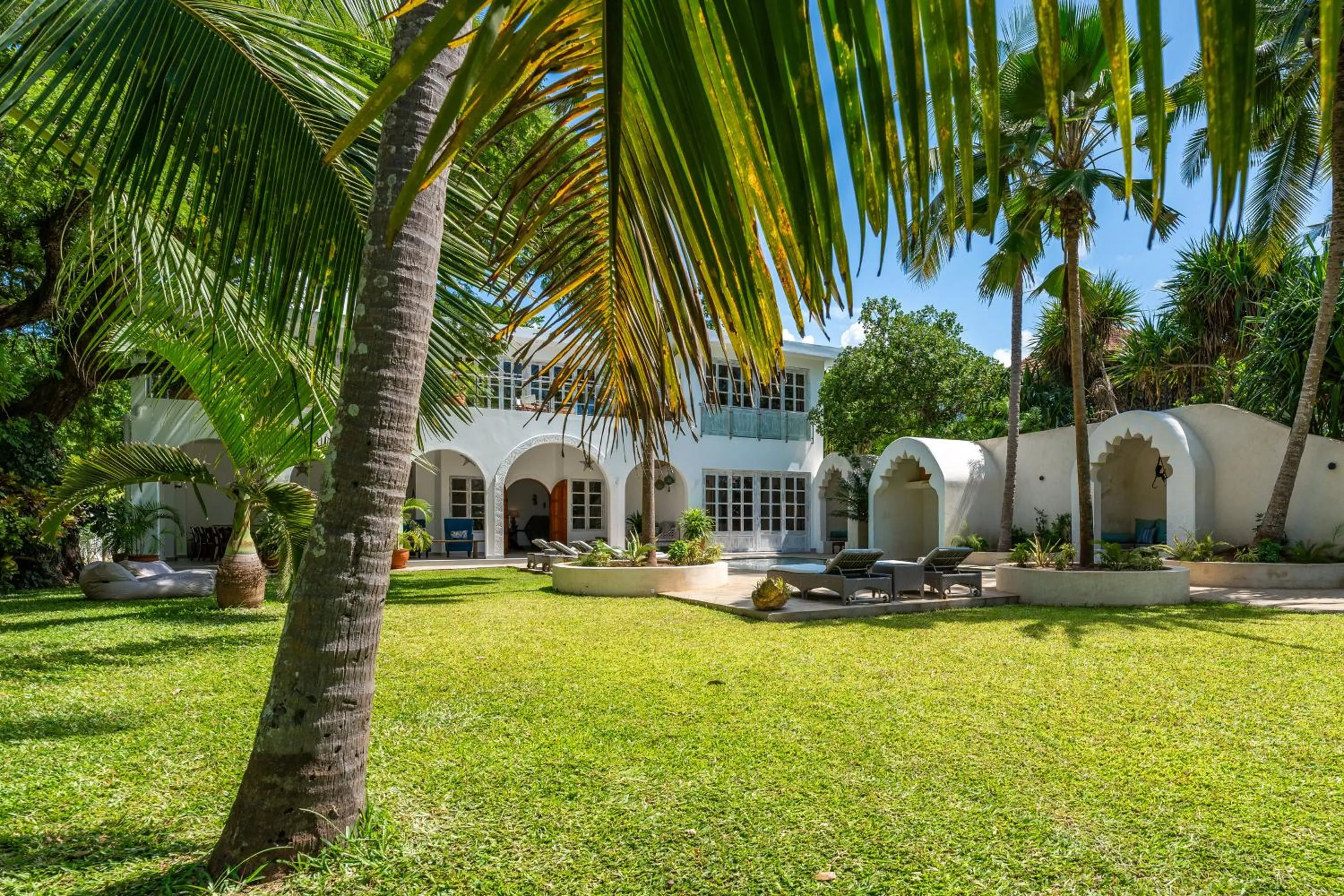 Property building in Nomad Beach Resort