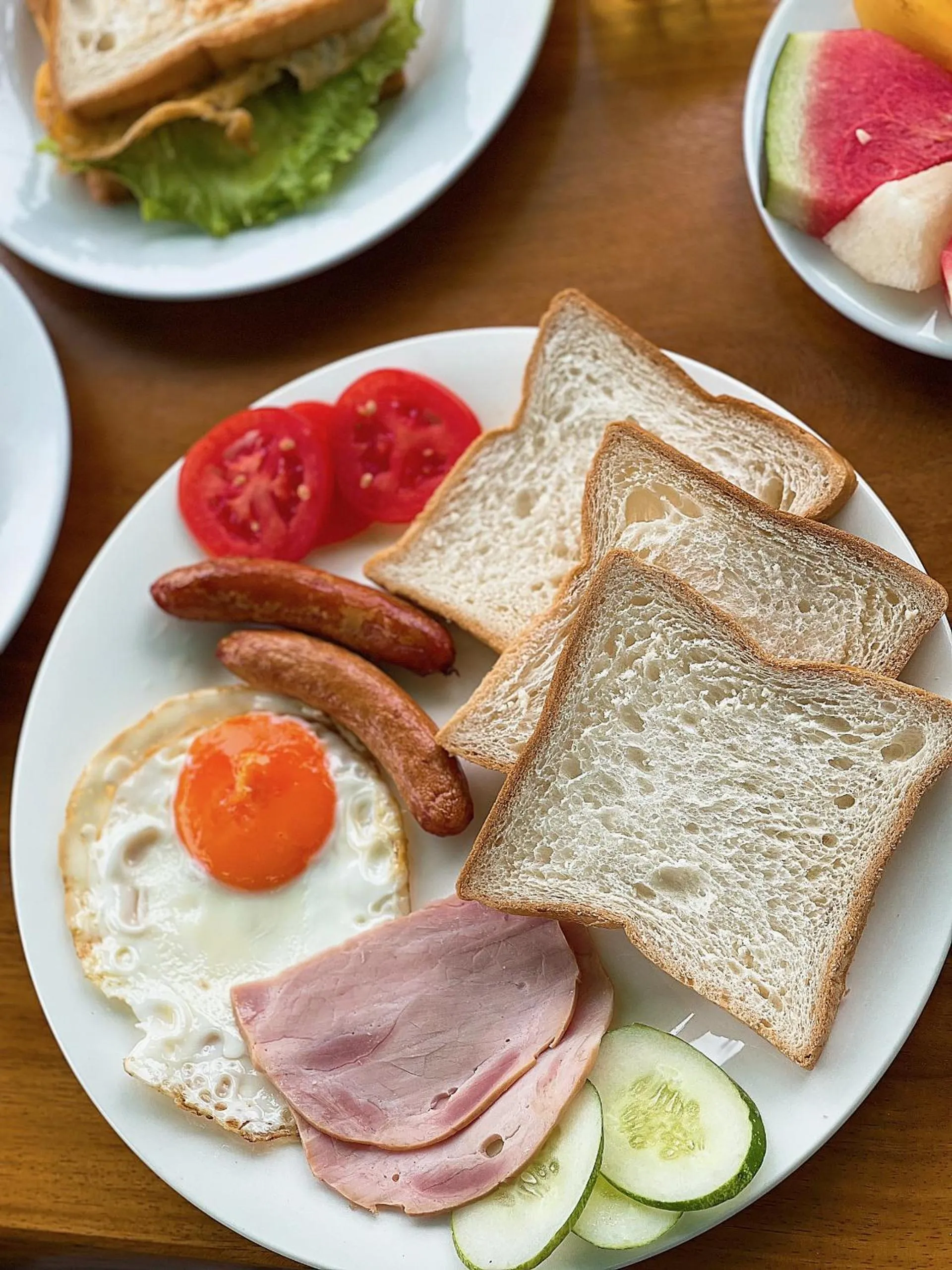 Breakfast in Tam Coc Windy Fields