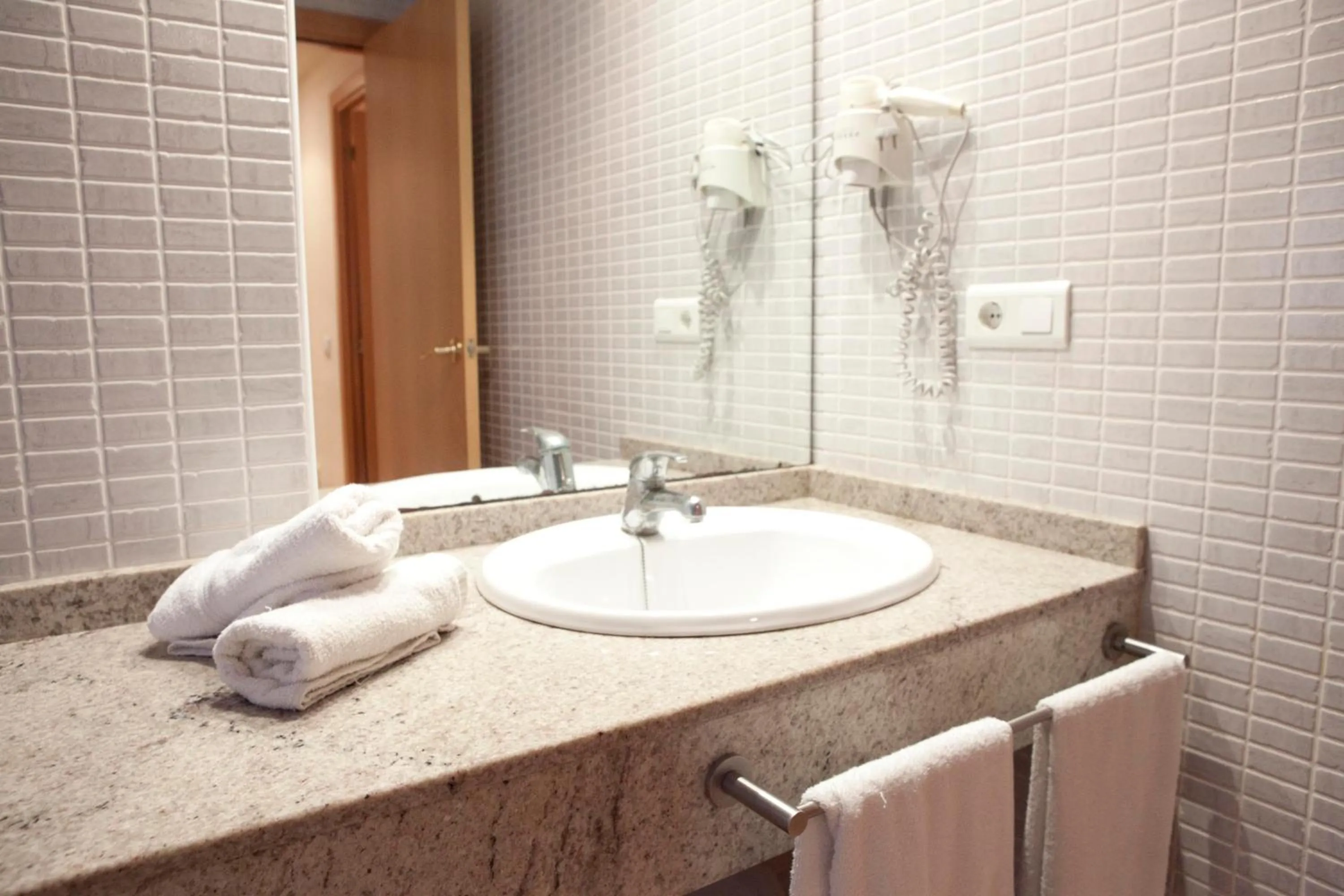 Bathroom in Apartaments Las Dunas