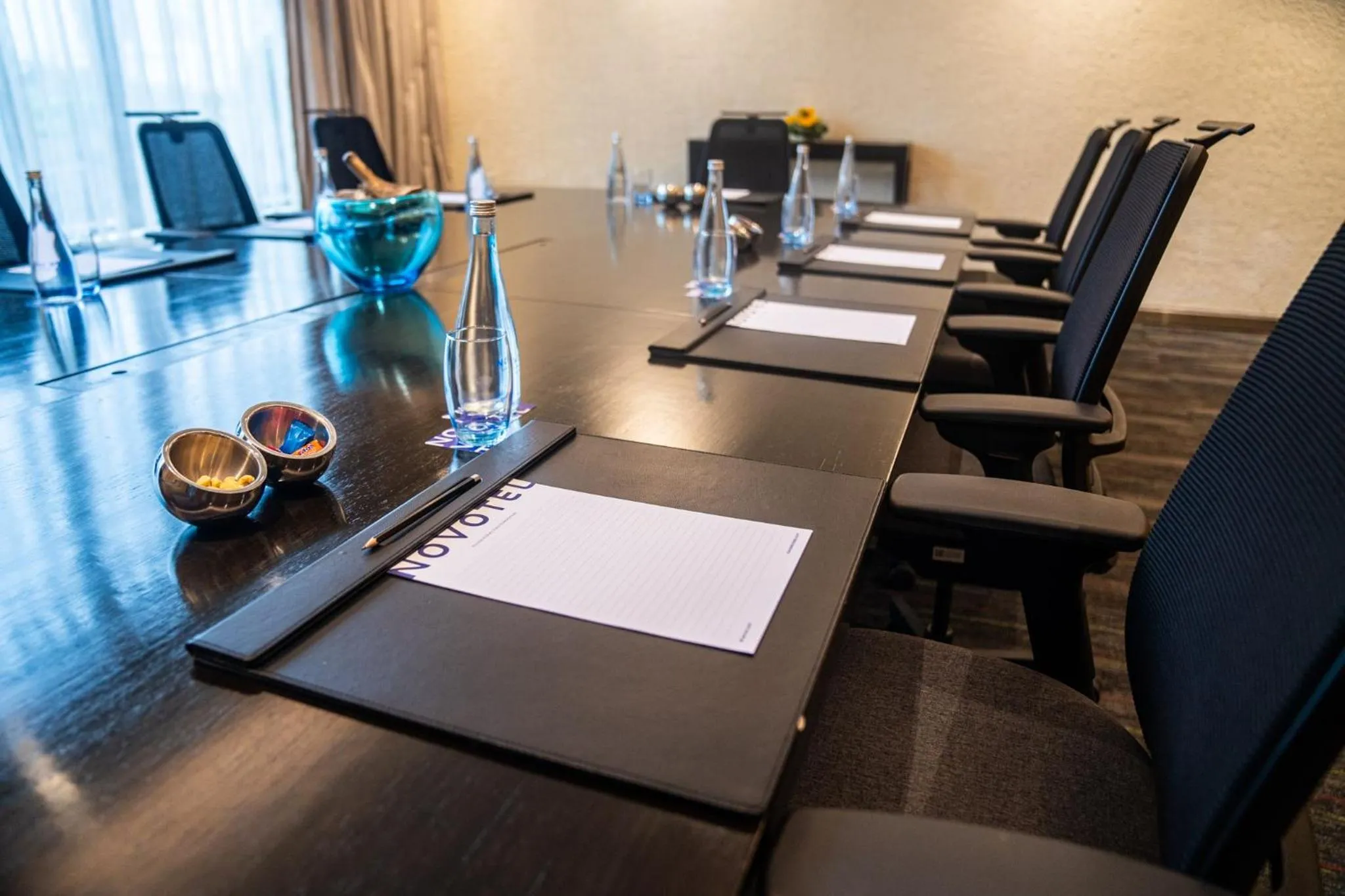 Meeting/conference room in Novotel Kolkata Hotel and Residences