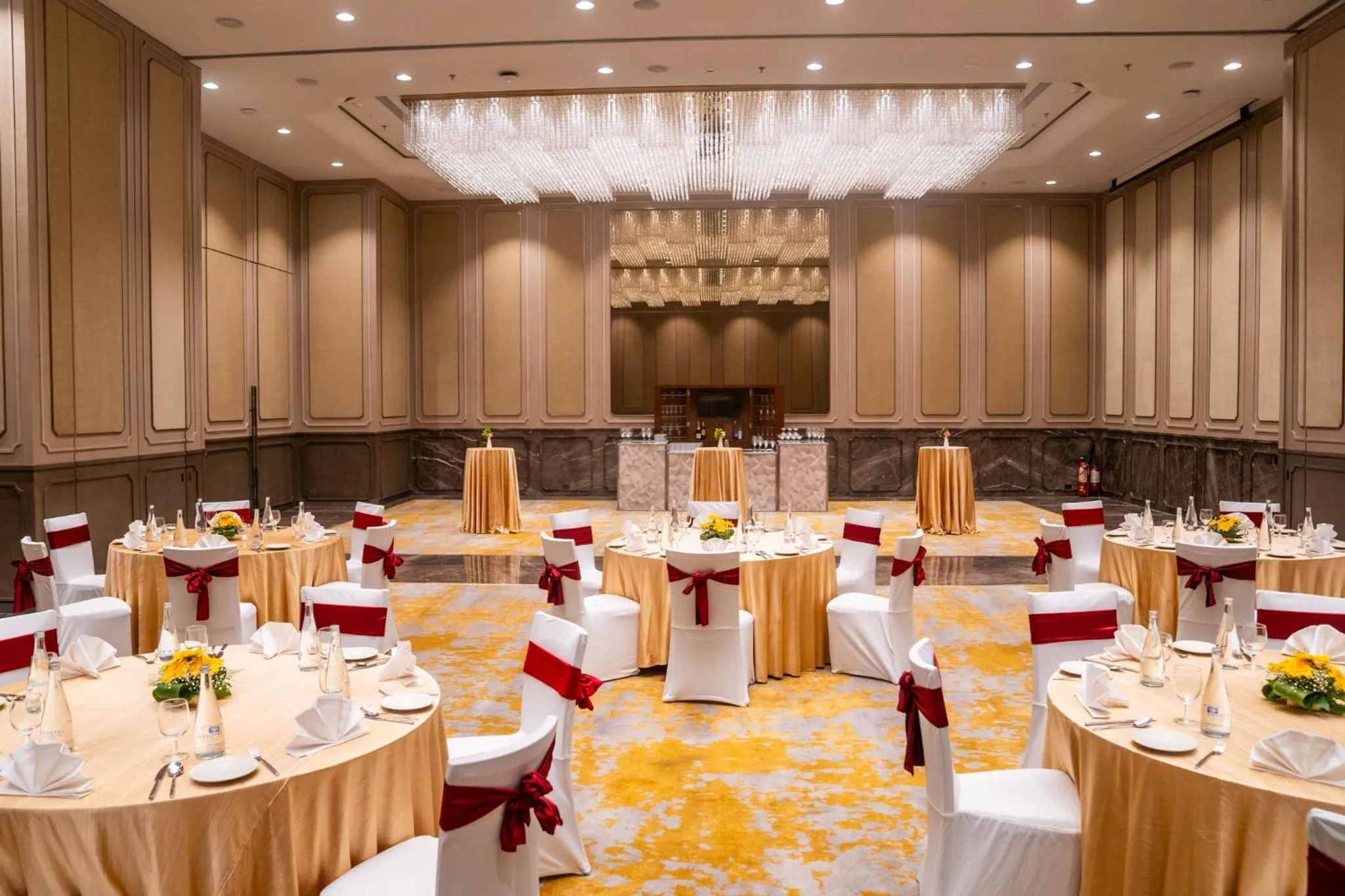 Banquet/Function facilities in Novotel Kolkata Hotel and Residences