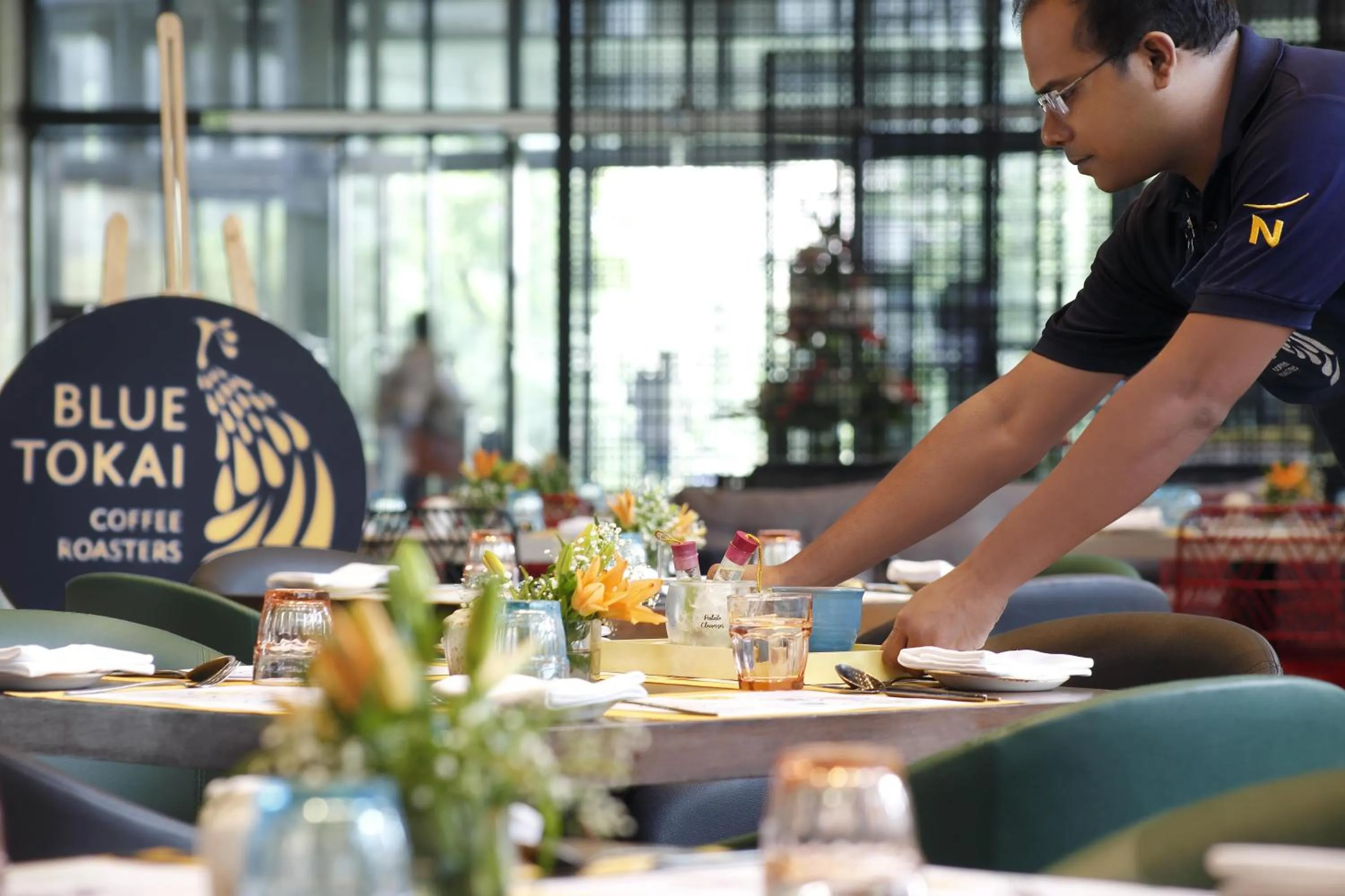 Food and drinks in Novotel Kolkata Hotel and Residences