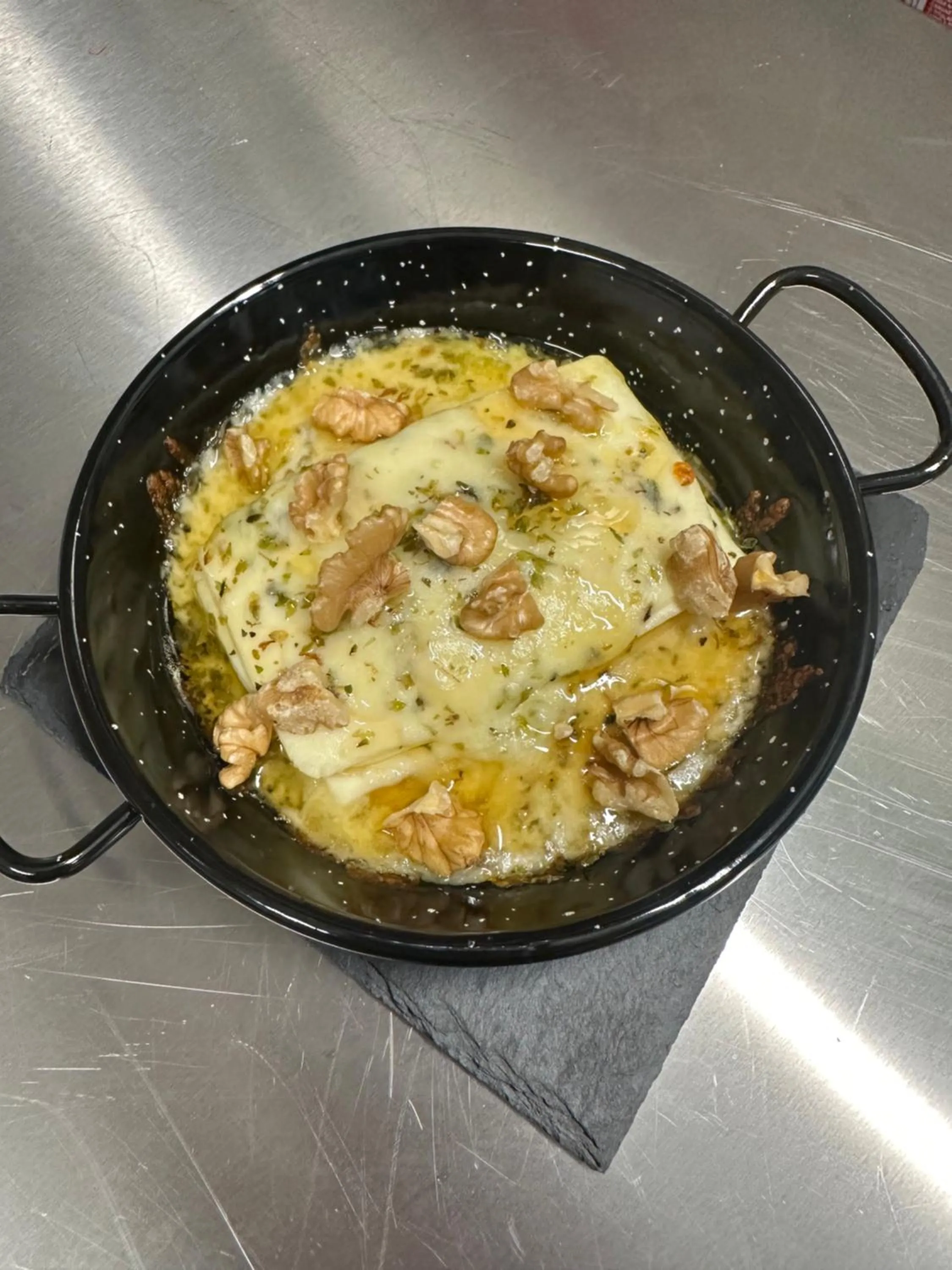 Restaurant/places to eat in Golden Lisbon Hotel