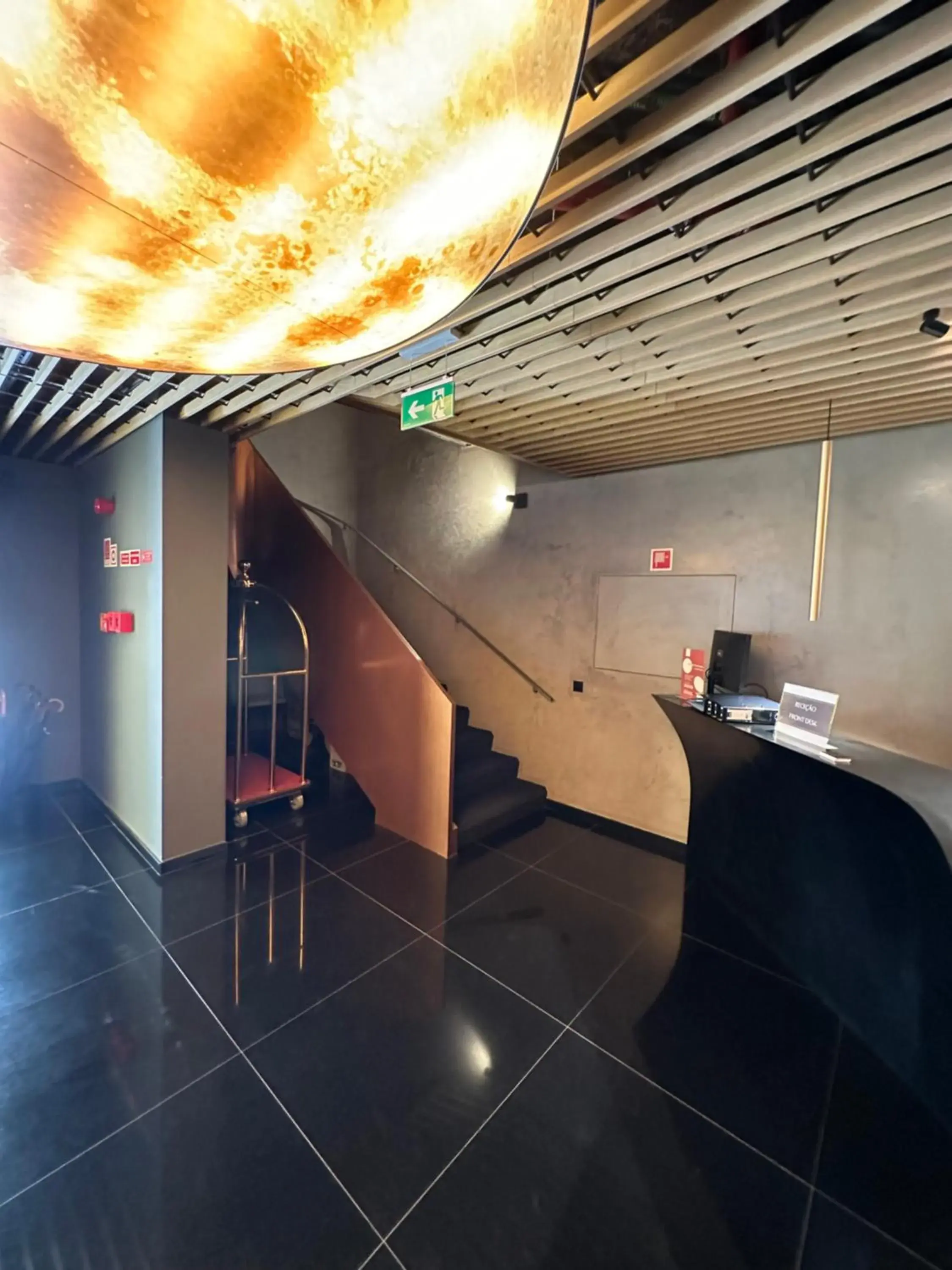 Lobby or reception in Golden Lisbon Hotel Lobby or reception in Golden Lisbon Hotel