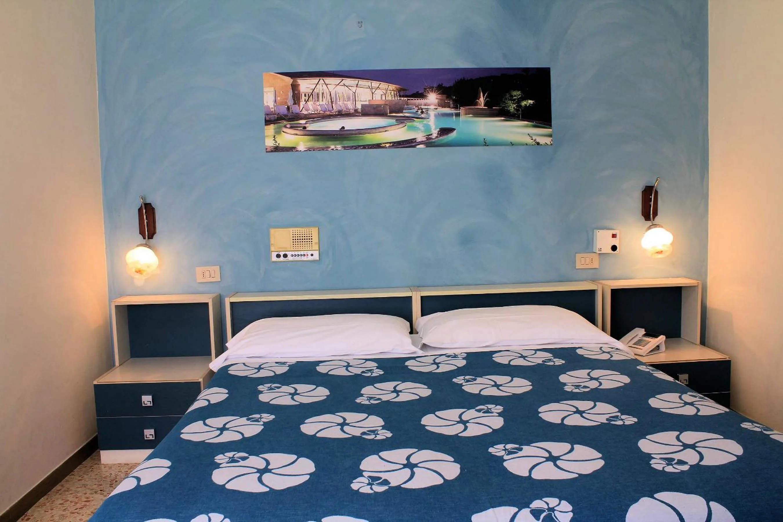 Bed in Hotel Saturno