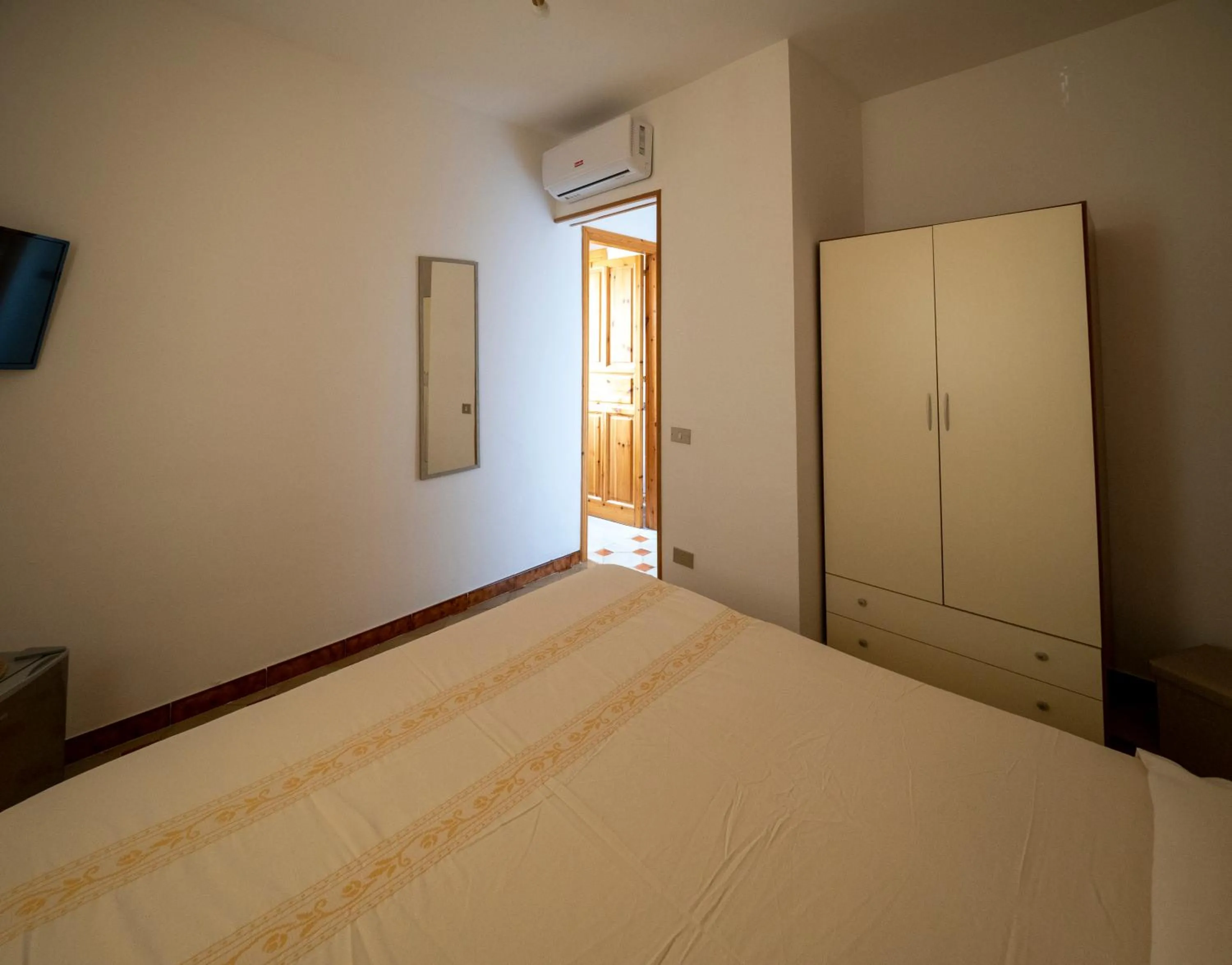 Bed in B&B Da Laura San Teodoro