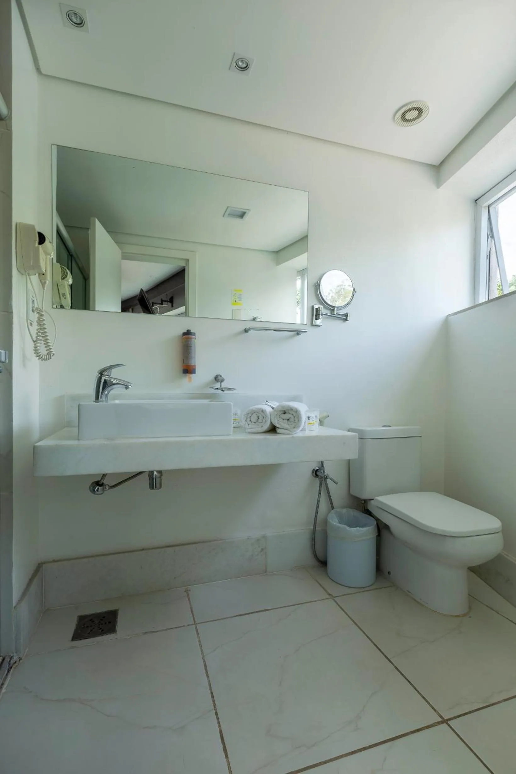 Bathroom in CHA Pampulha Design Hotel