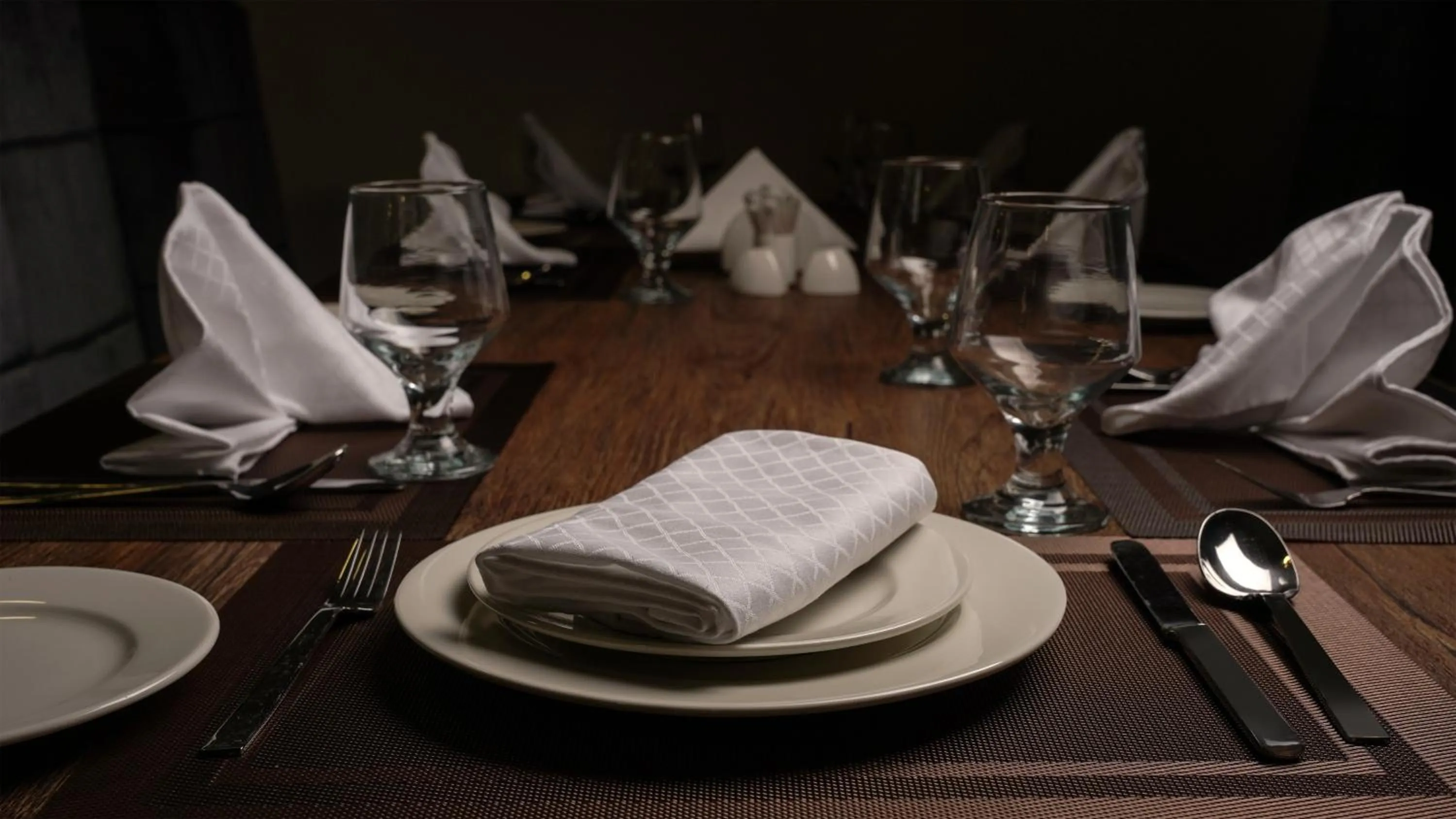 Restaurant/places to eat in Faletti's Express- Shimla Hill