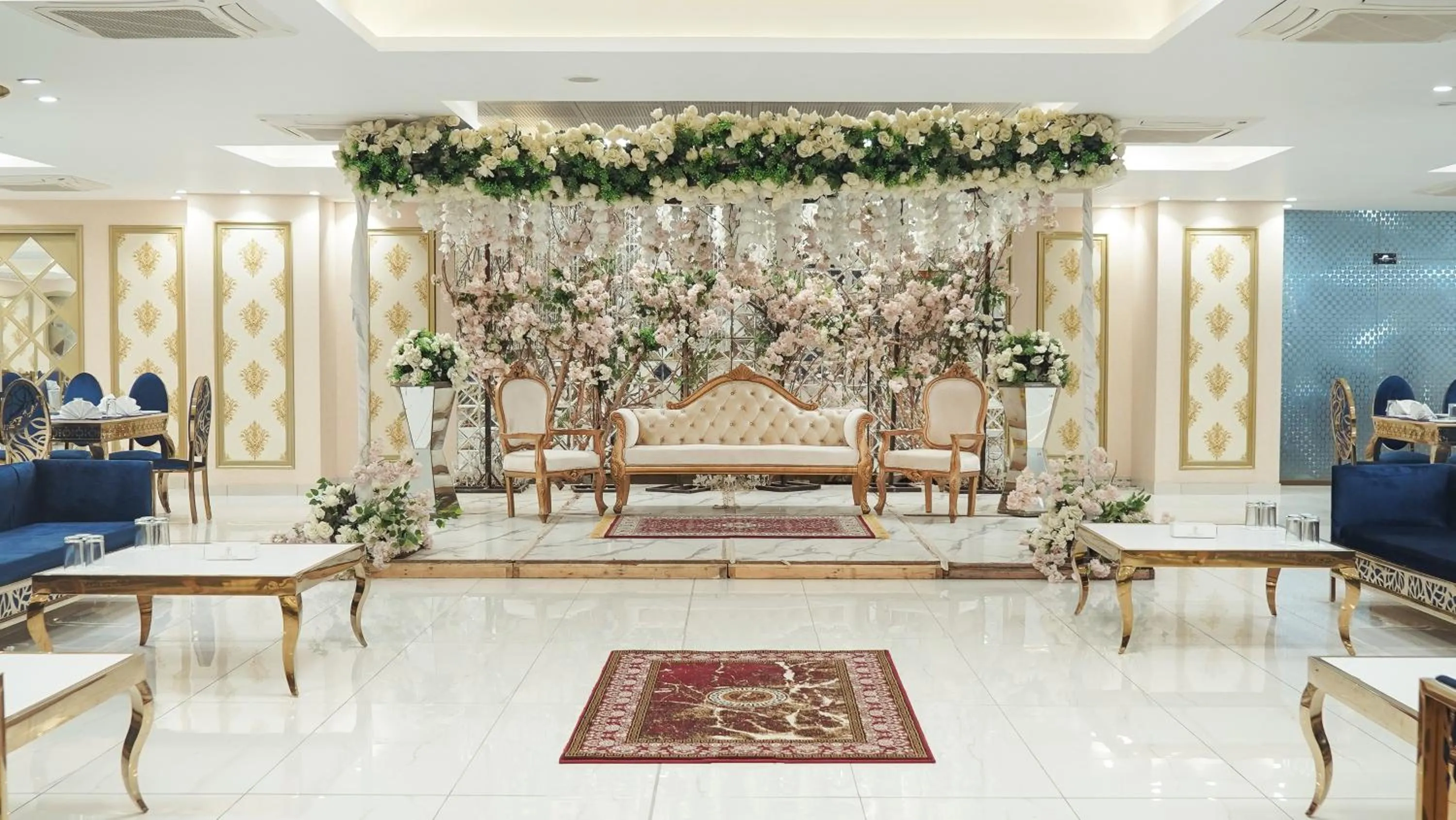 wedding in Faletti's Express- Shimla Hill