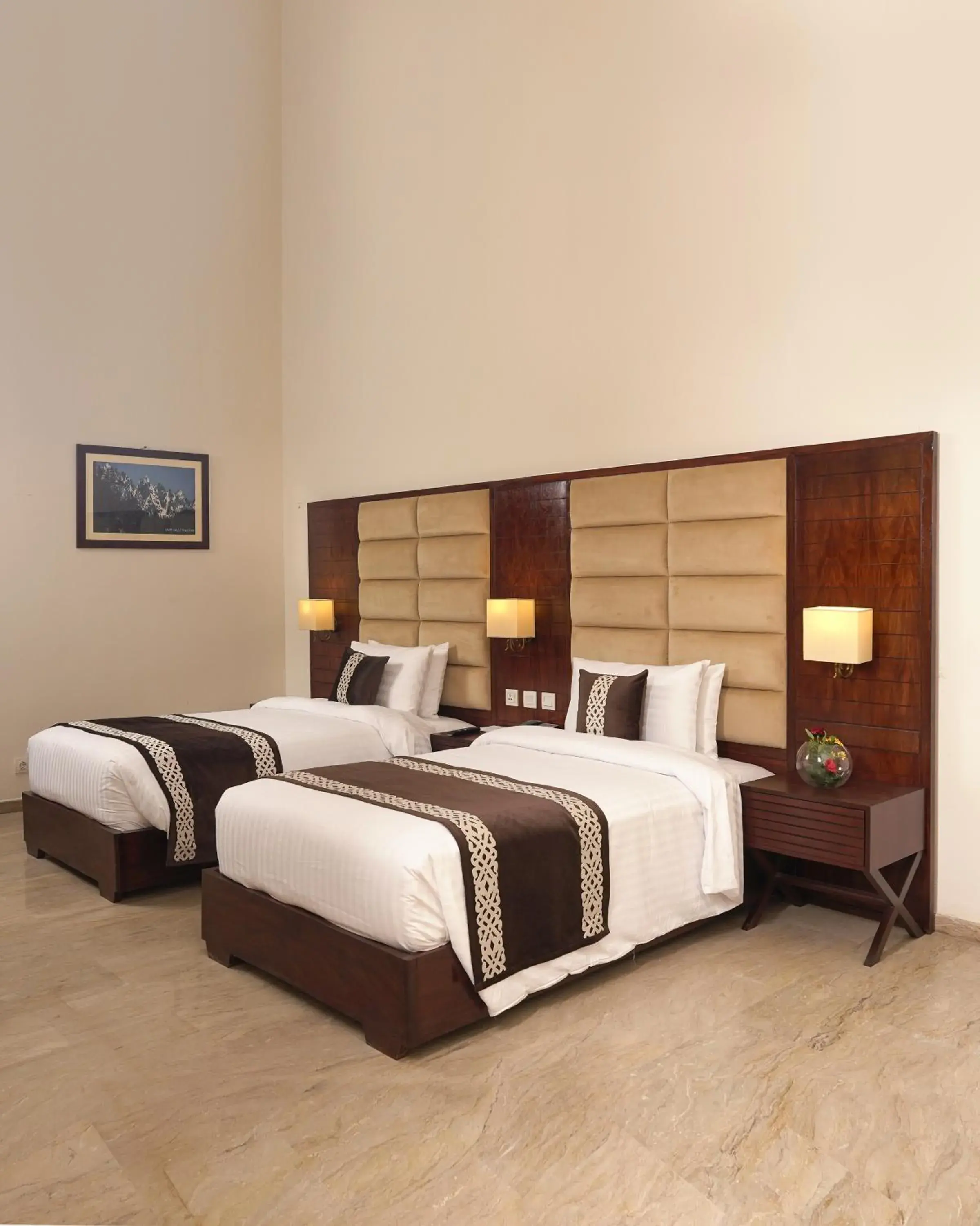 Bed in Faletti's Express- Shimla Hill Bed in Faletti's Express- Shimla Hill