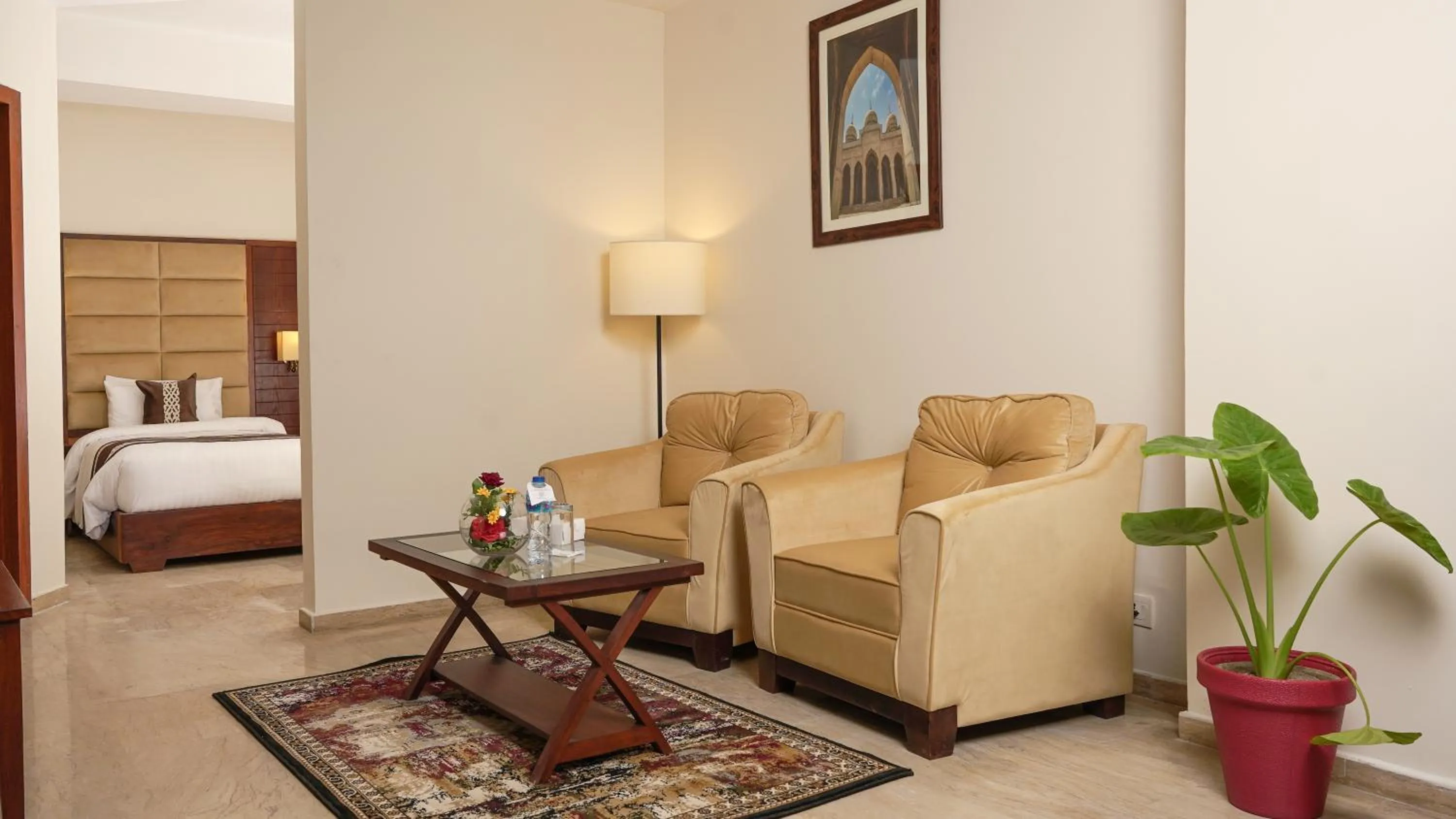 Bed in Faletti's Express- Shimla Hill