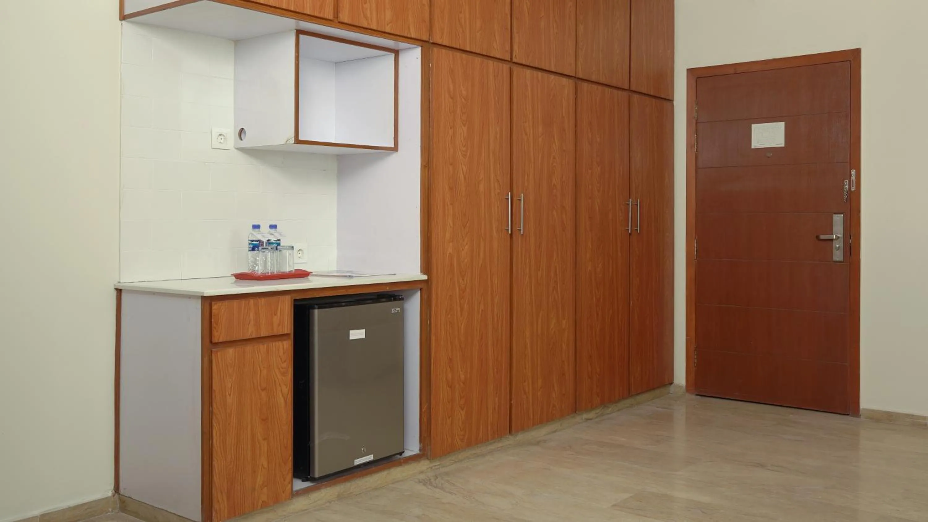 wardrobe in Faletti's Express- Shimla Hill