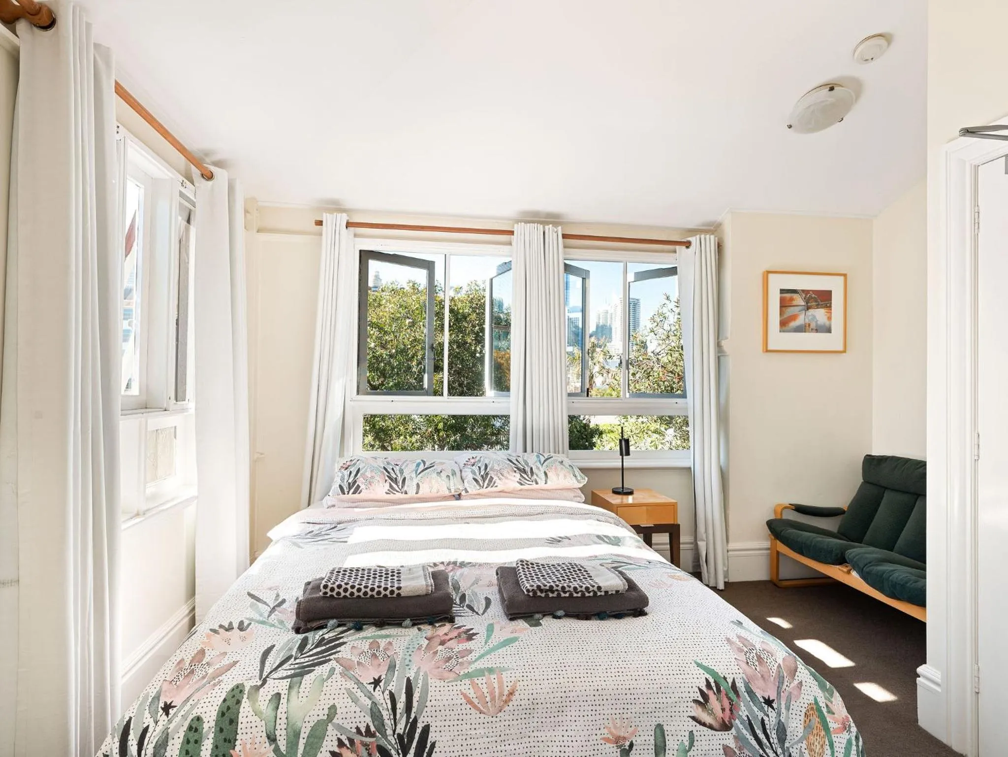 Bed in Lord Wolseley Hotel