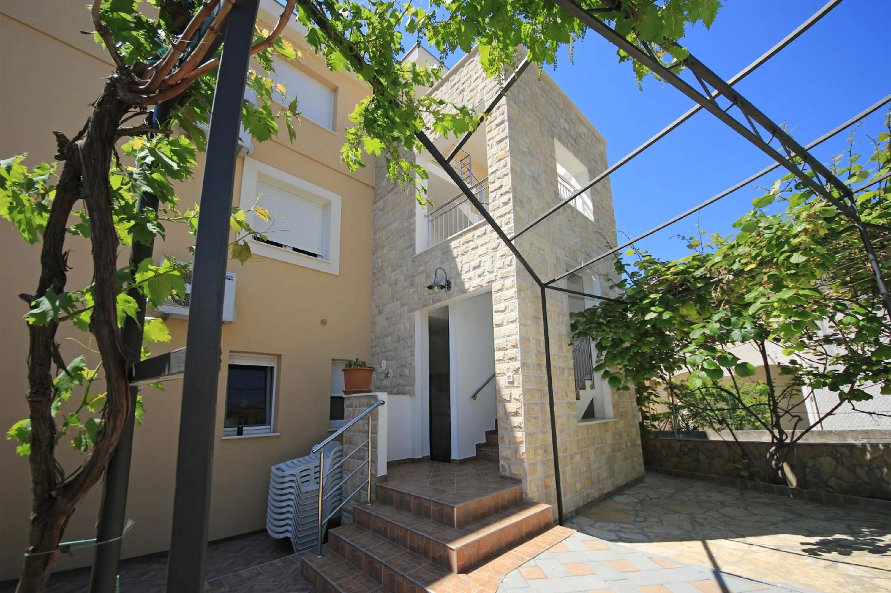 Property building in Apartments Šuperba