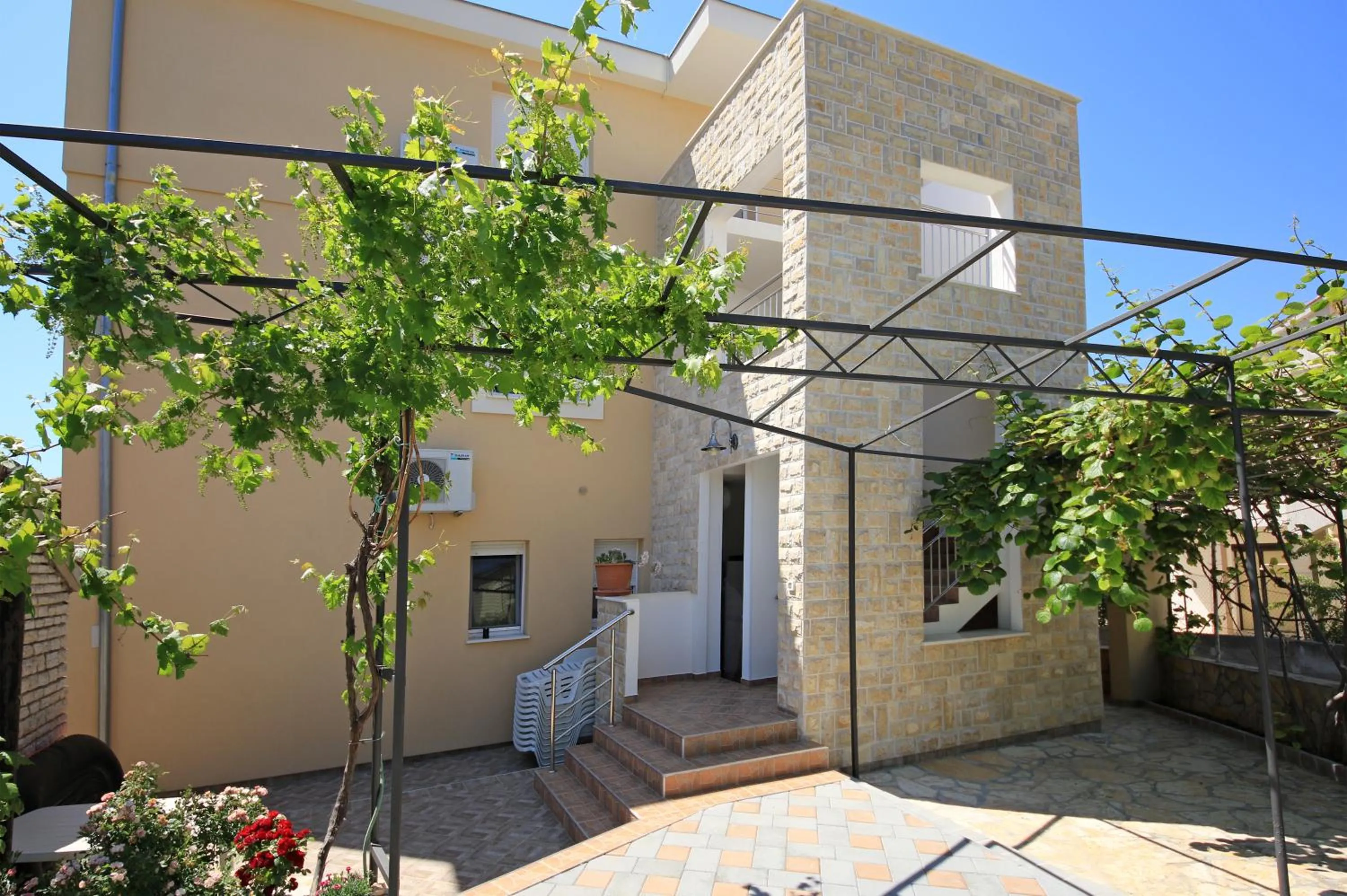 Property building in Apartments Šuperba