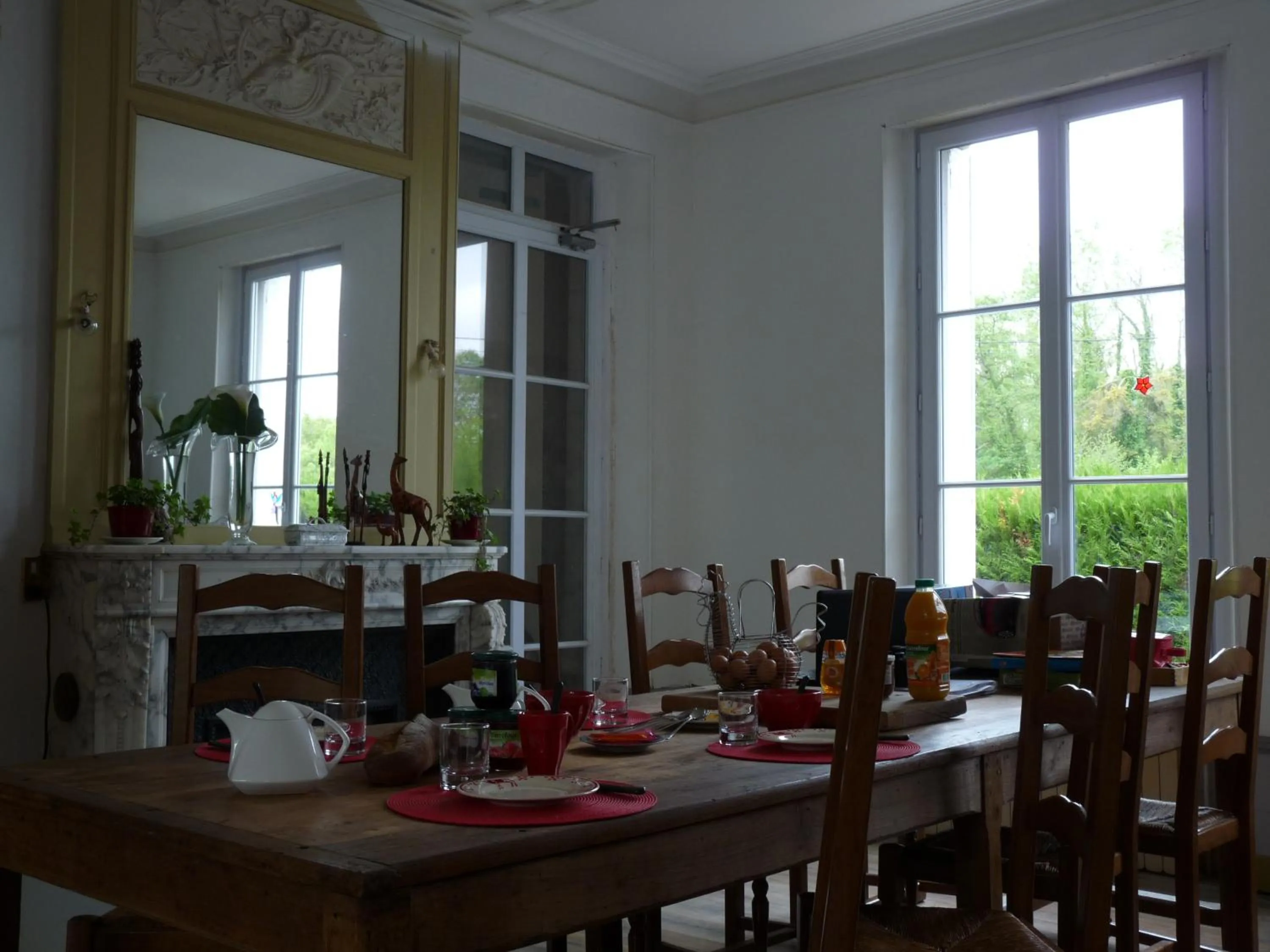 Dining area in Le Betrot