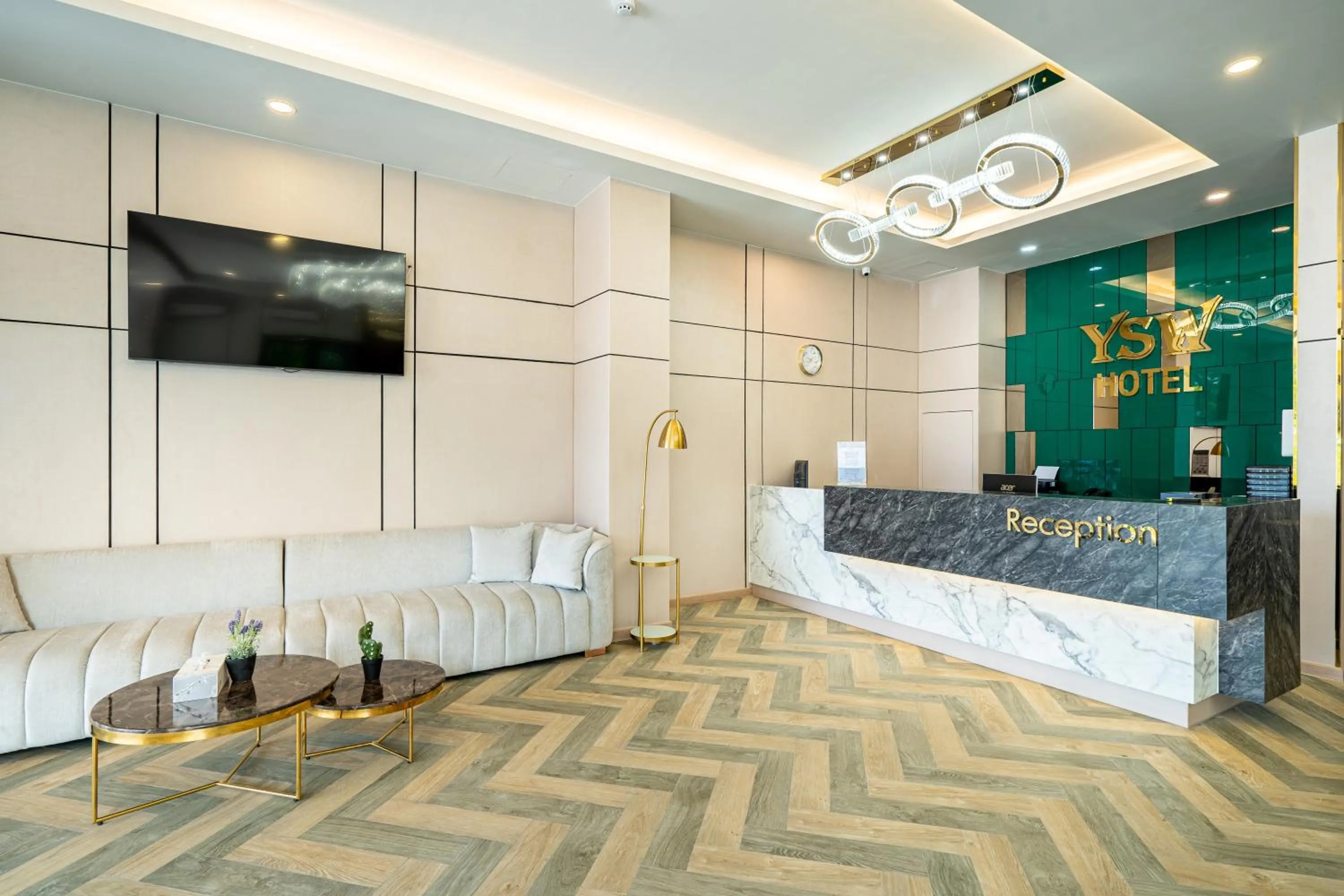 Bed in YSW Hotel Lopburi